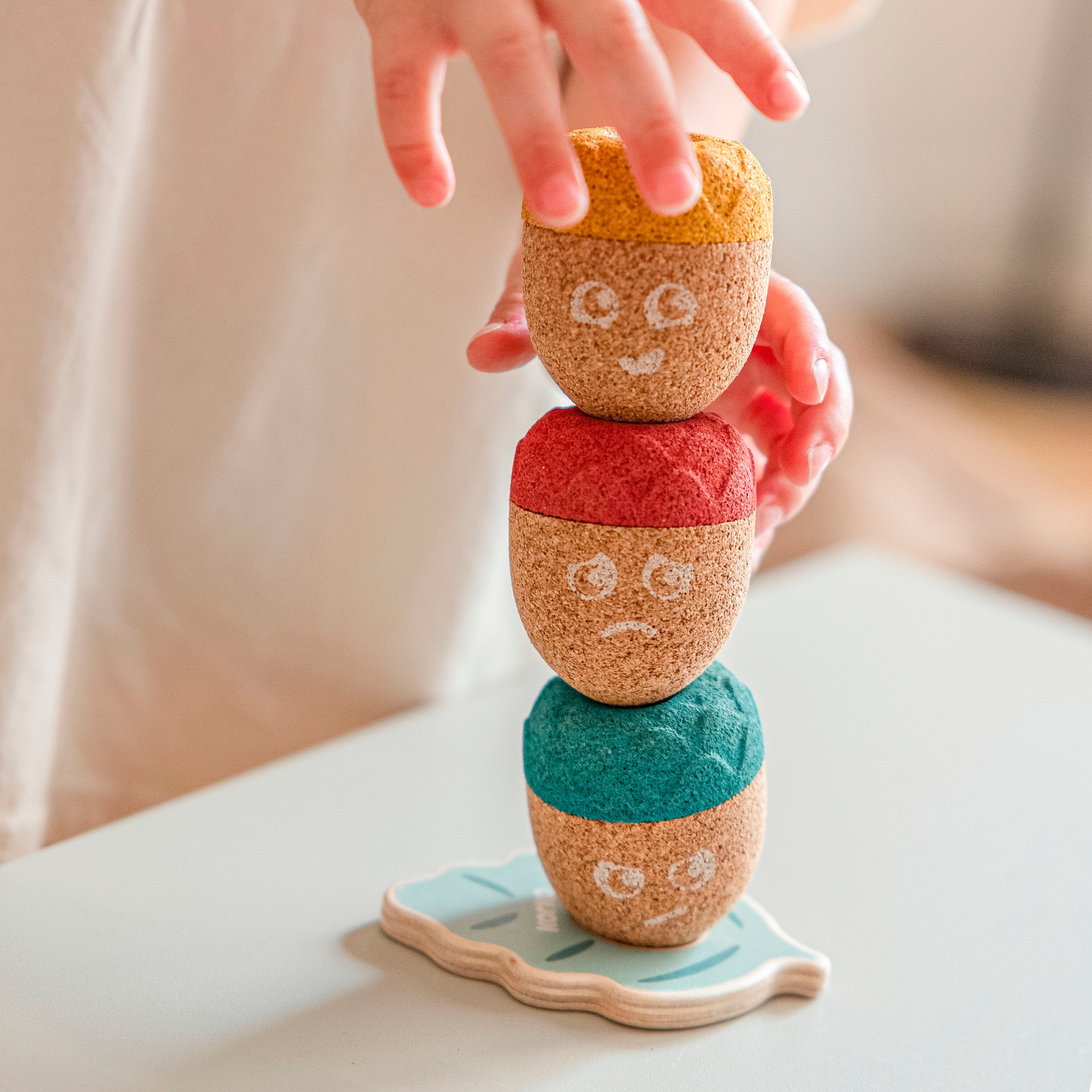 KORKO Stapelspielzeug »Magical Mood Acorns«, Made in Europe