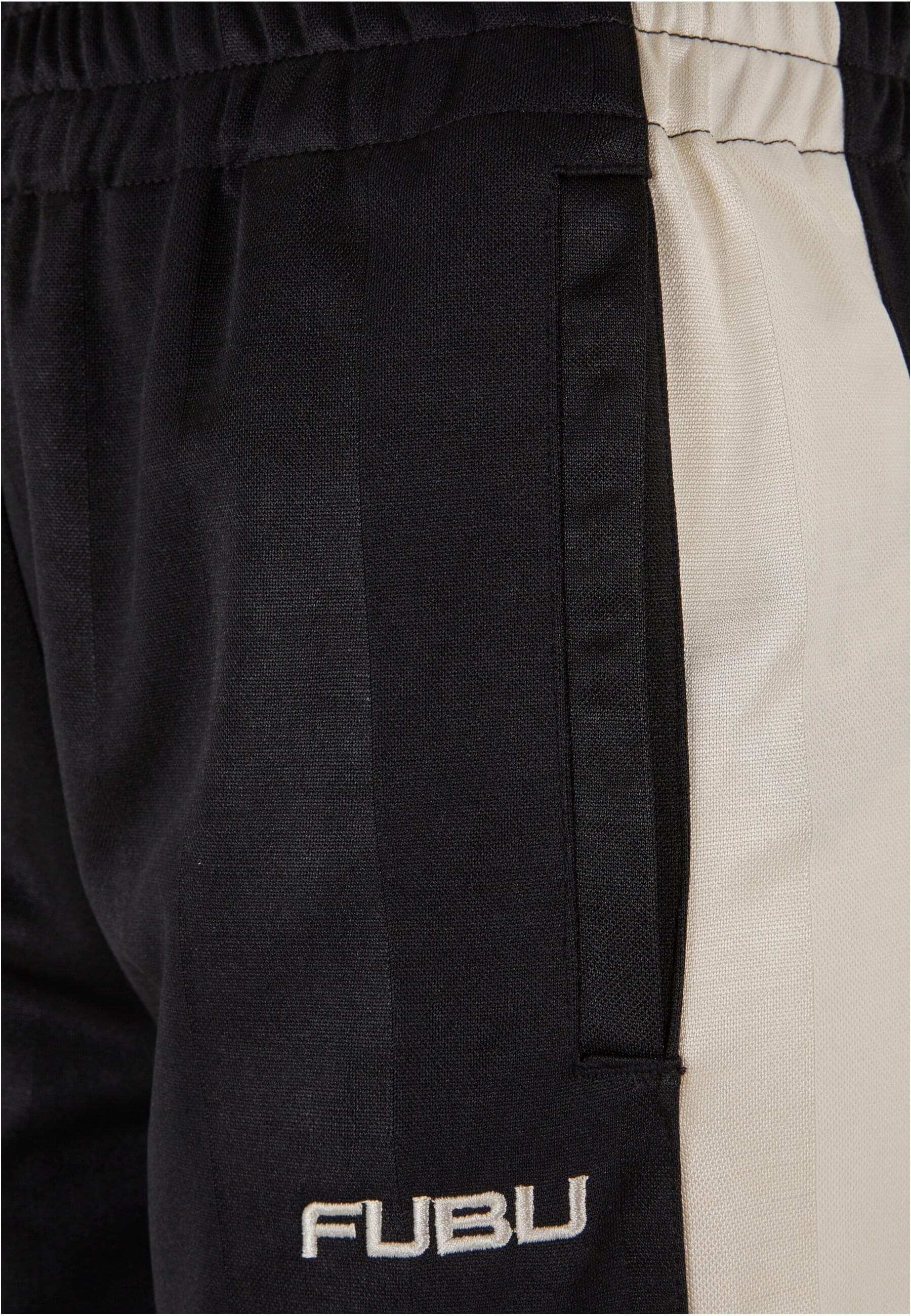 Fubu Stoffhose »Fubu Herren FM223-018-2 FUBU Corporate Striped Track Pants«, (1 tlg.)
