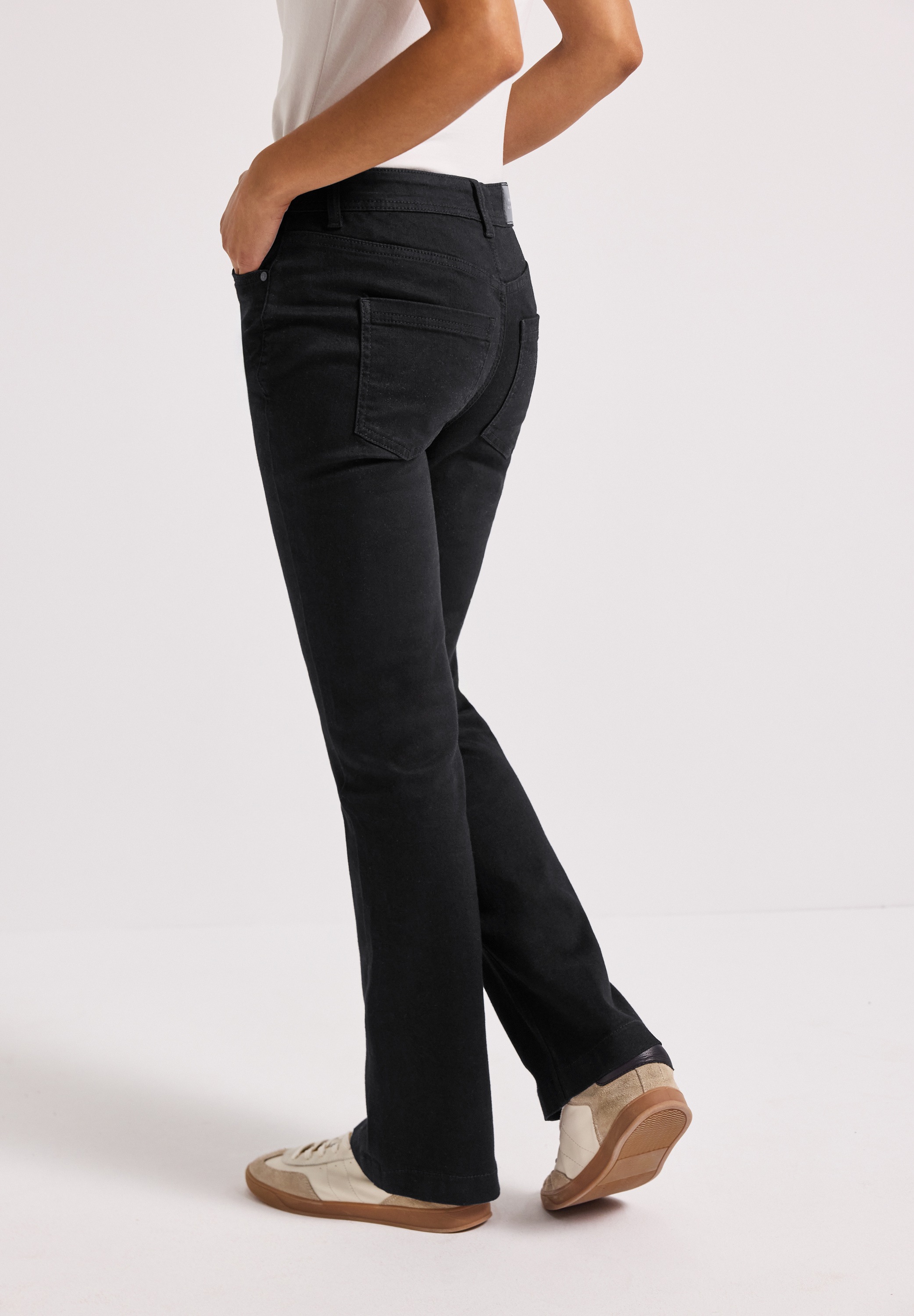 STREET ONE Bootcut-Jeans, im Slim Fit, High Waist günstig online kaufen
