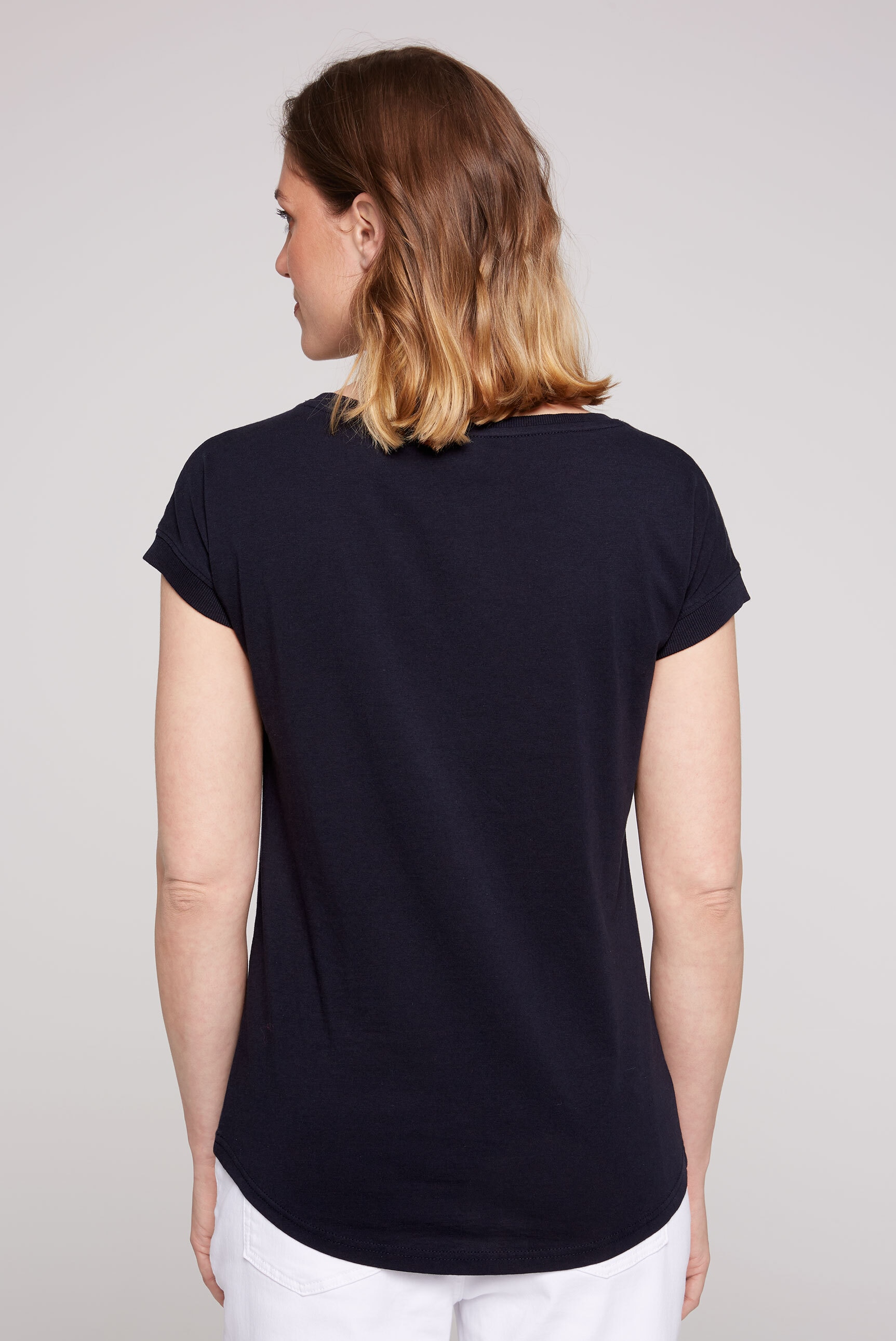 SOCCX Rundhalsshirt, mit überschnittenen Schultern
