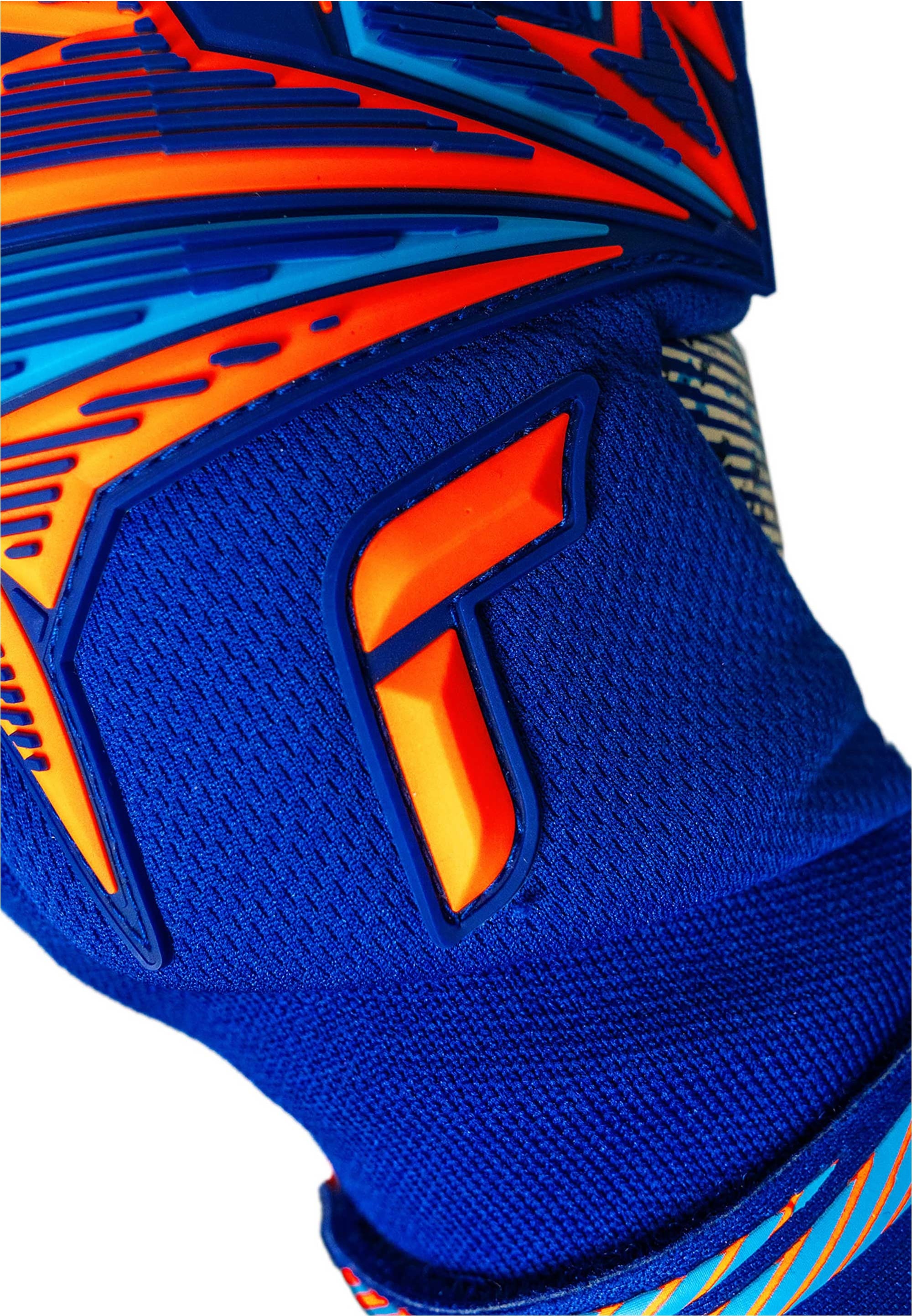 Reusch Torwarthandschuhe »Attrakt Freegel Fusion Goaliator« mit Profi-Haftschaum für tollen Grip