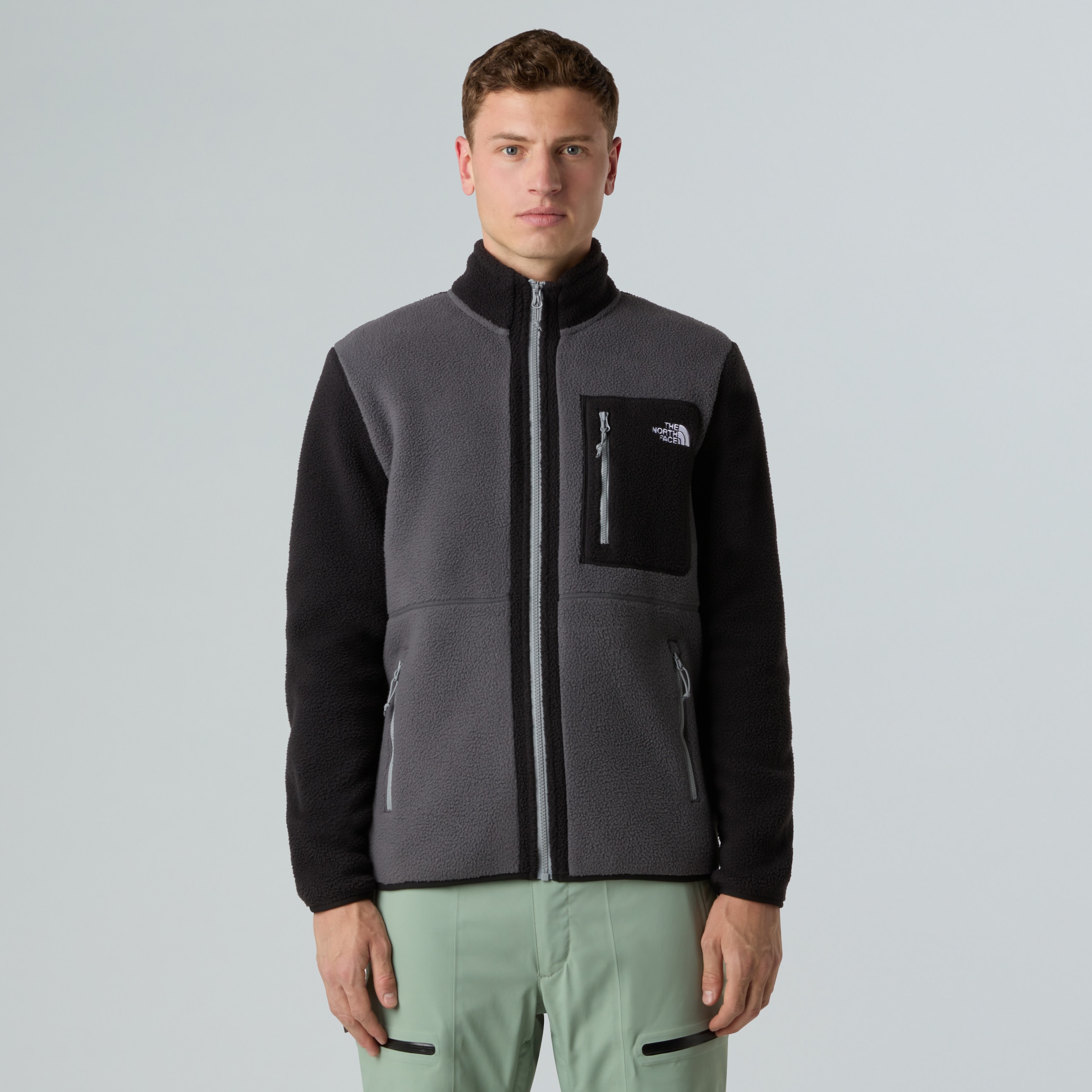 The North Face Fleecejacke "M YUMIORI FULL ZIP" für Outdoor-Aktivitäten, aus Polyester, mit Eingrifftaschen