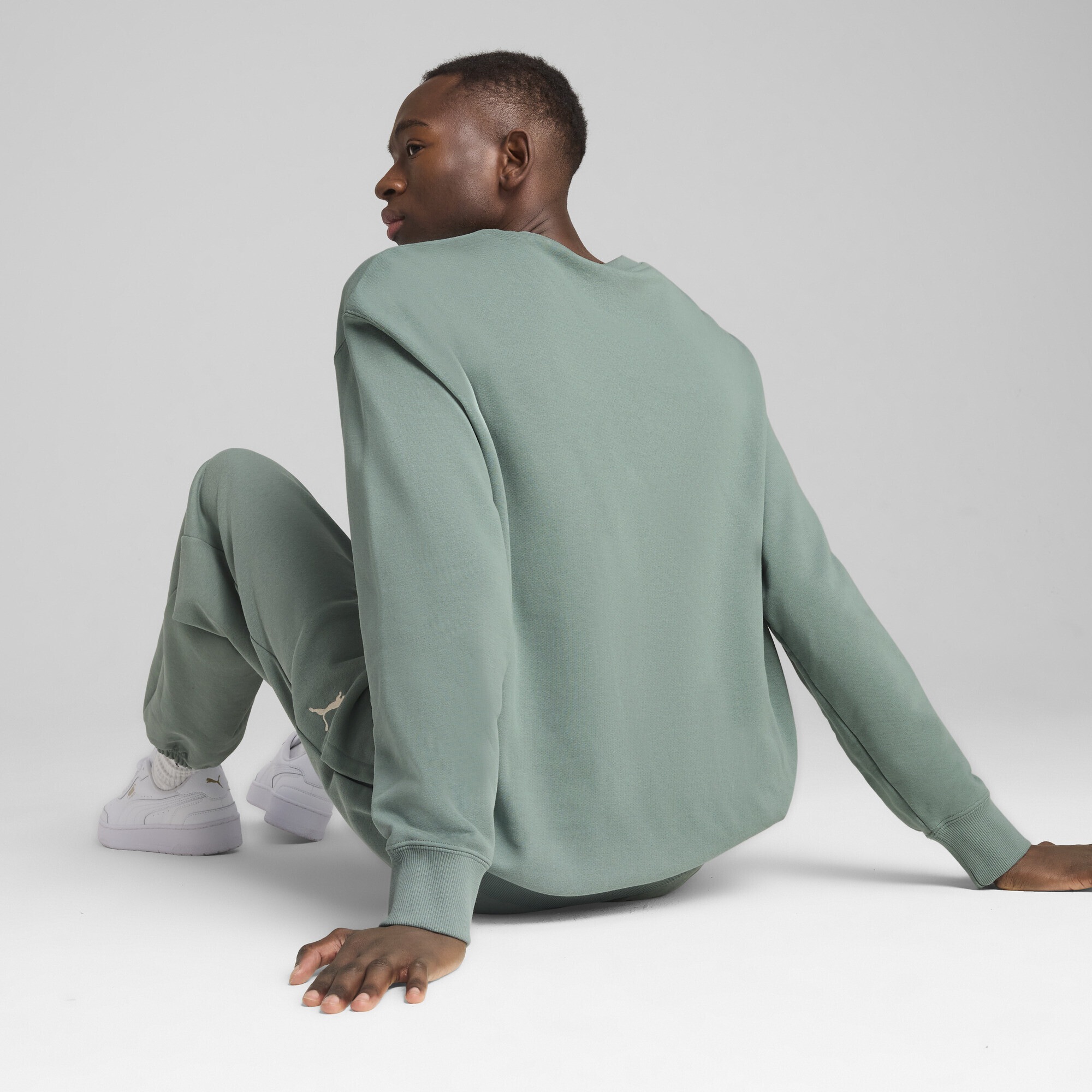 PUMA Sweatshirt »WARDROBE ESS Relaxed Rundhalsshirt Herren«