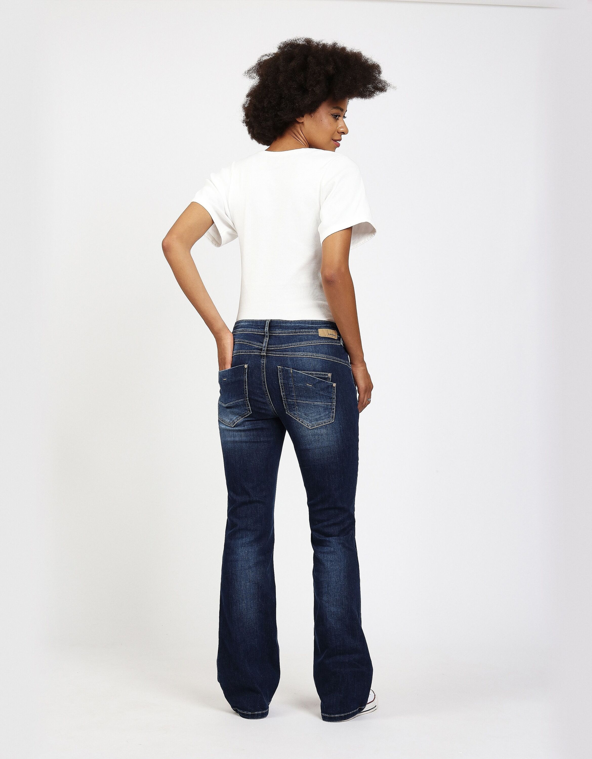 GANG Tapered-fit-Jeans »94AMELIE FLARED« im 5-Pocket-Style