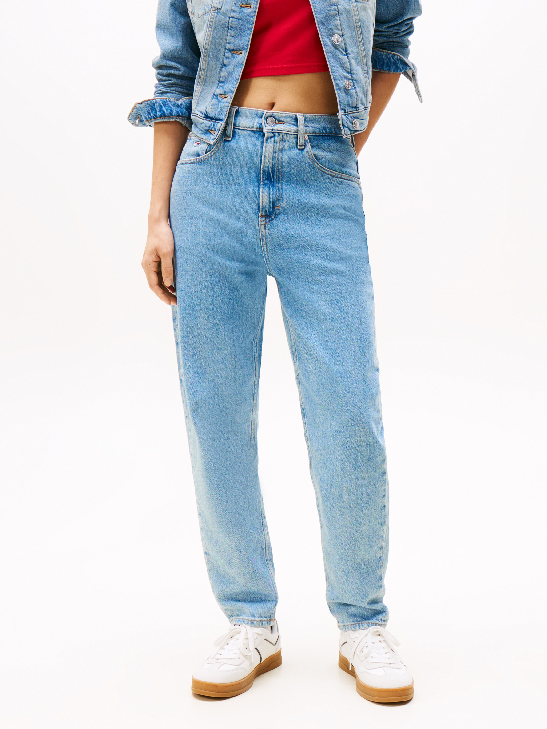 TOMMY JEANS Tapered-fit-Jeans »Tommy Jeans - Damenjeans - MOM Fit- High Waist - Tapered«