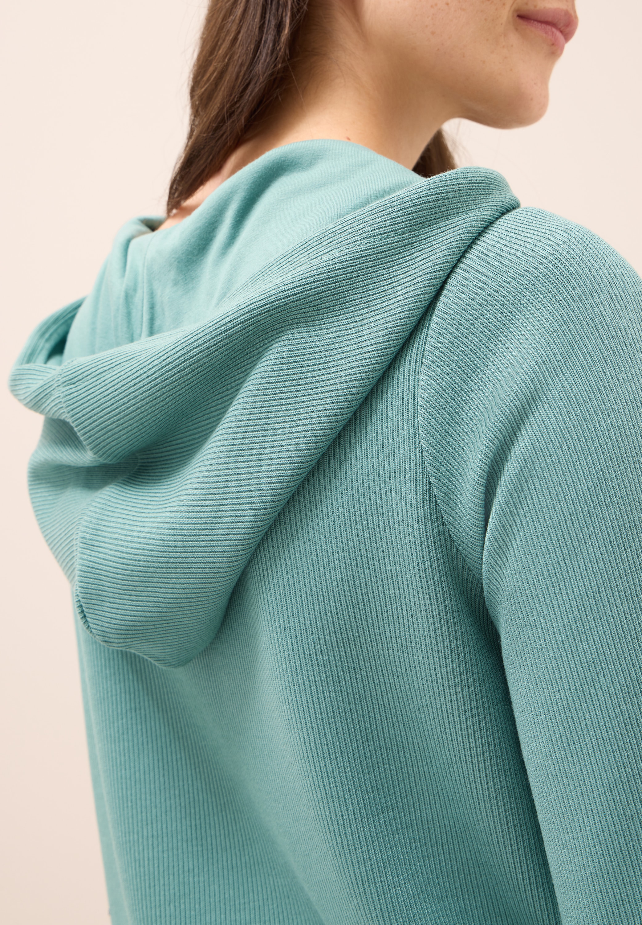 Cecil Hoodie, in Rippstruktur