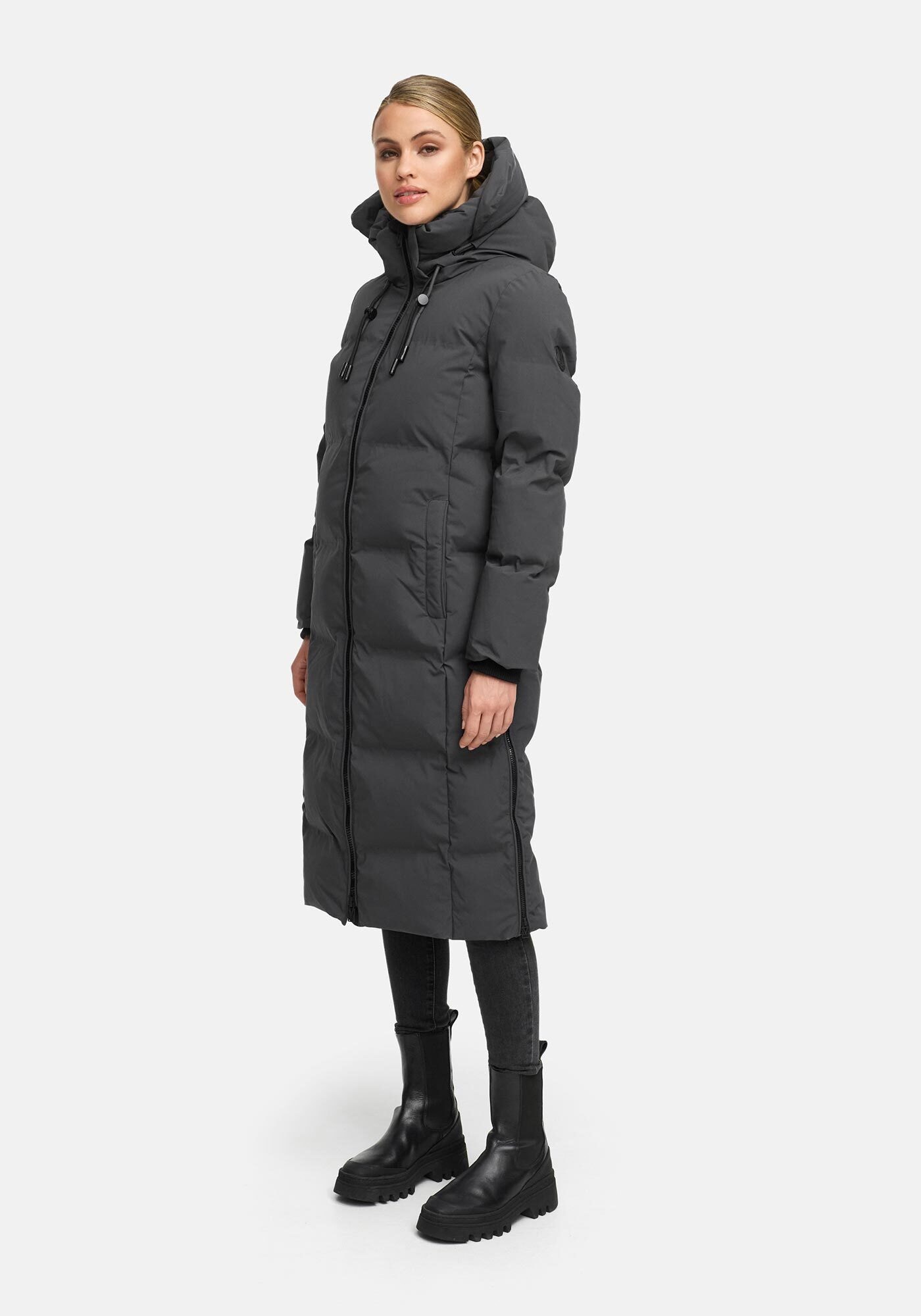 Marikoo Winterjacke »Tikoraa«, mit geschweißten Nähten und luxuriöser Kapuze