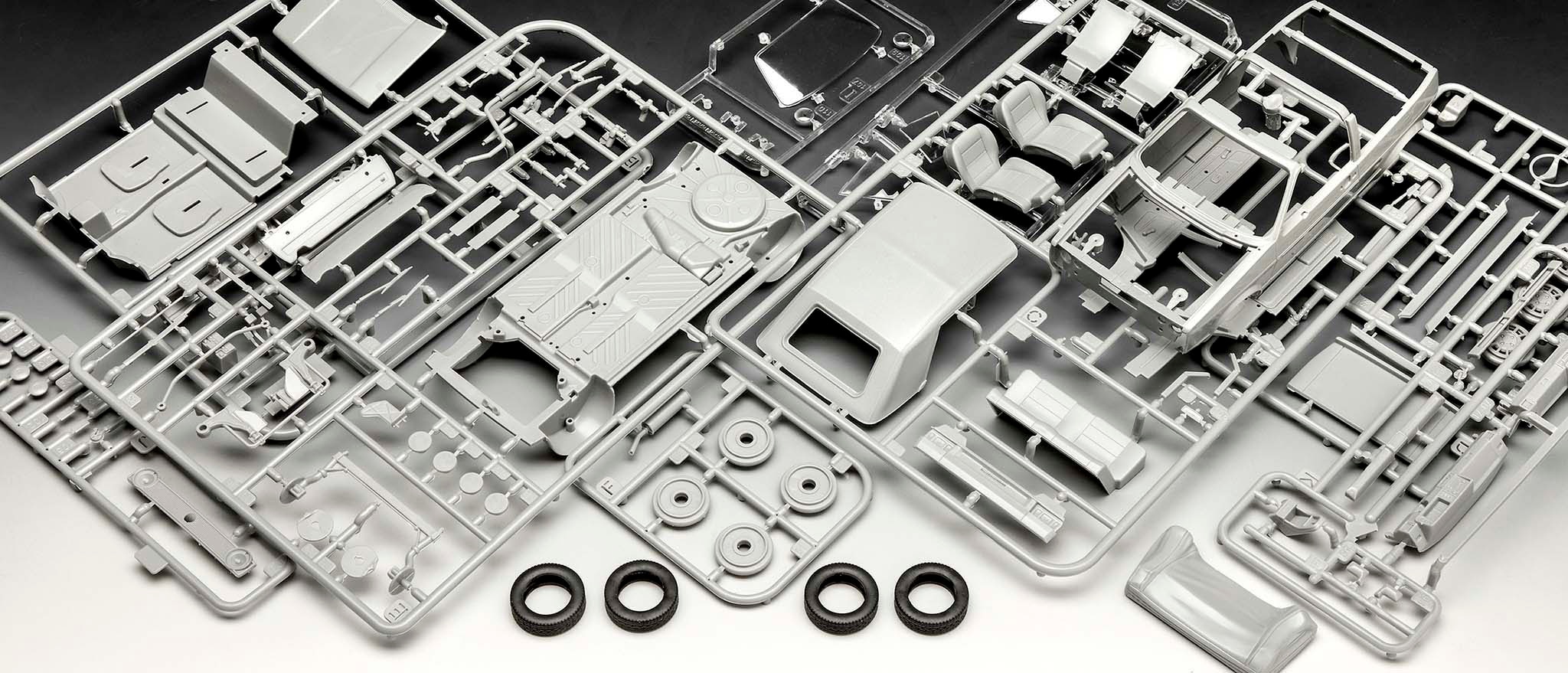Revell® Modellbausatz »50 Jahre VW Golf 1, Jubiläumsset«, 1:24, Made in Europe