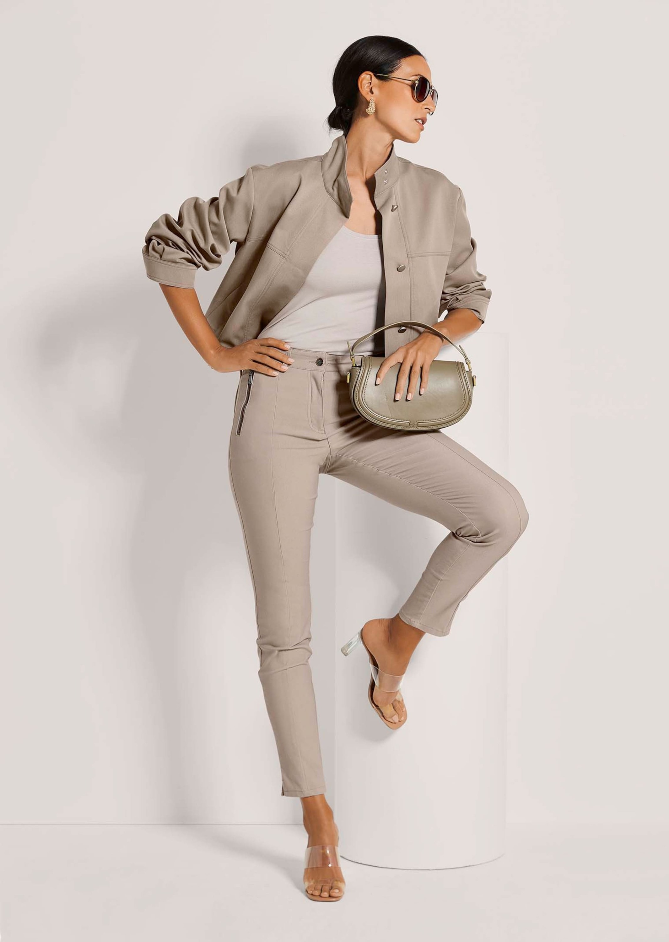 MADELEINE Kurzjacke »Jacke Kurzjacke mit Stehkragen«