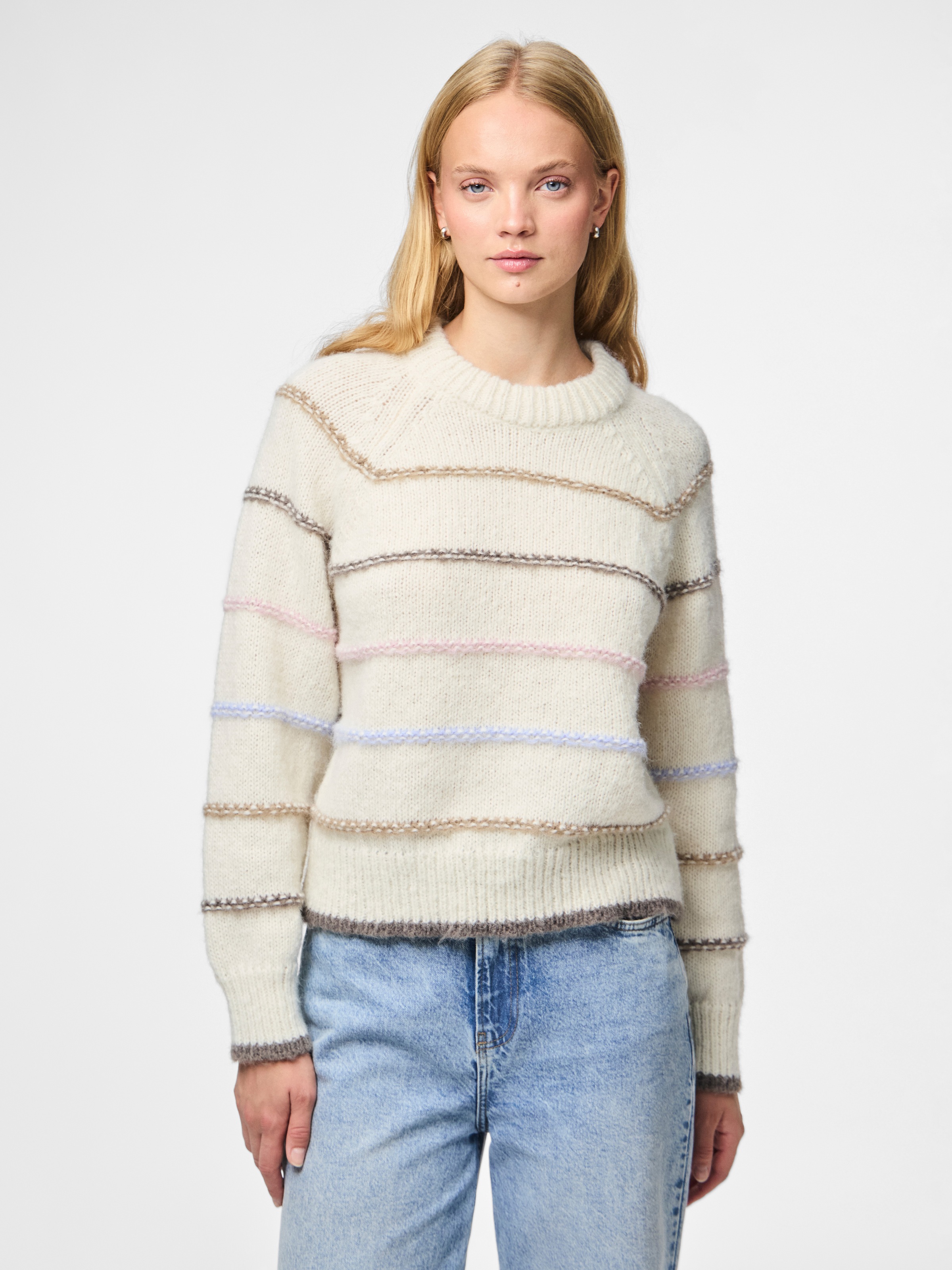 pieces Strickpullover "PCNELIA LS O-NECK KNIT NOOS BC" günstig online kaufen