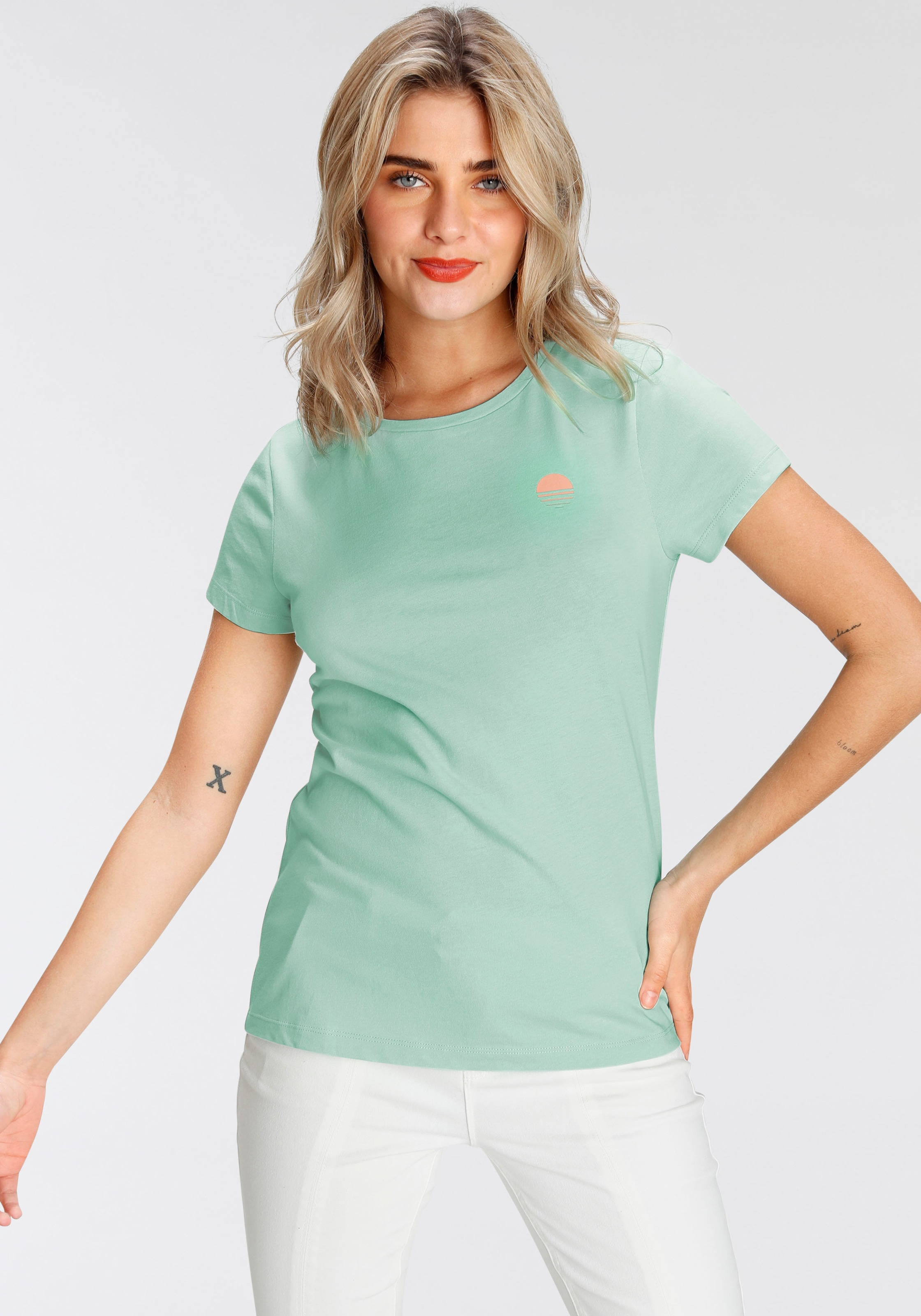 AJC T-Shirt, hinten mit und Druck | BAUR Minimal- großem sommerlichen kaufen