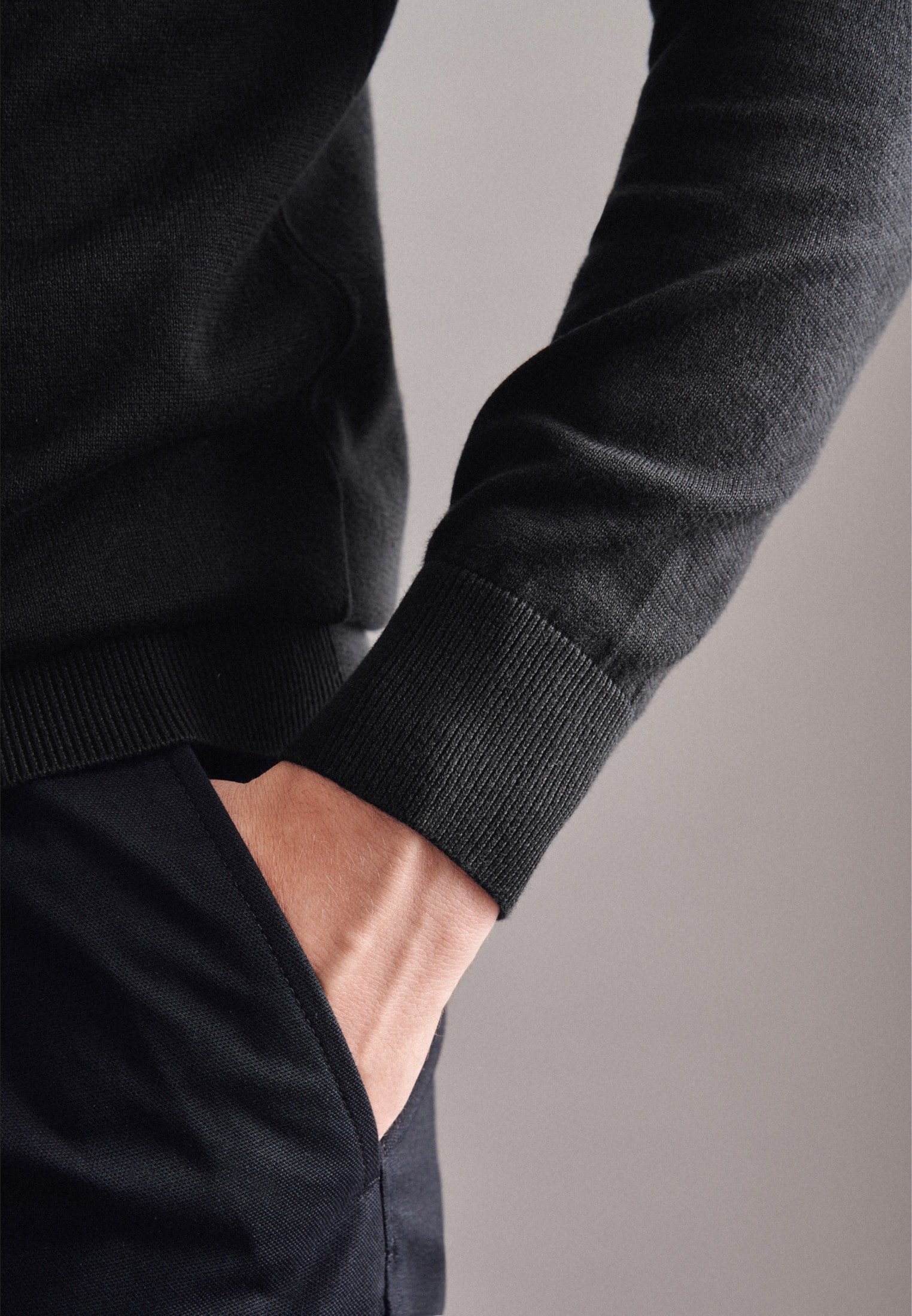 seidensticker Strickpullover »Schwarze Rose«, Langarm V-Neck Uni