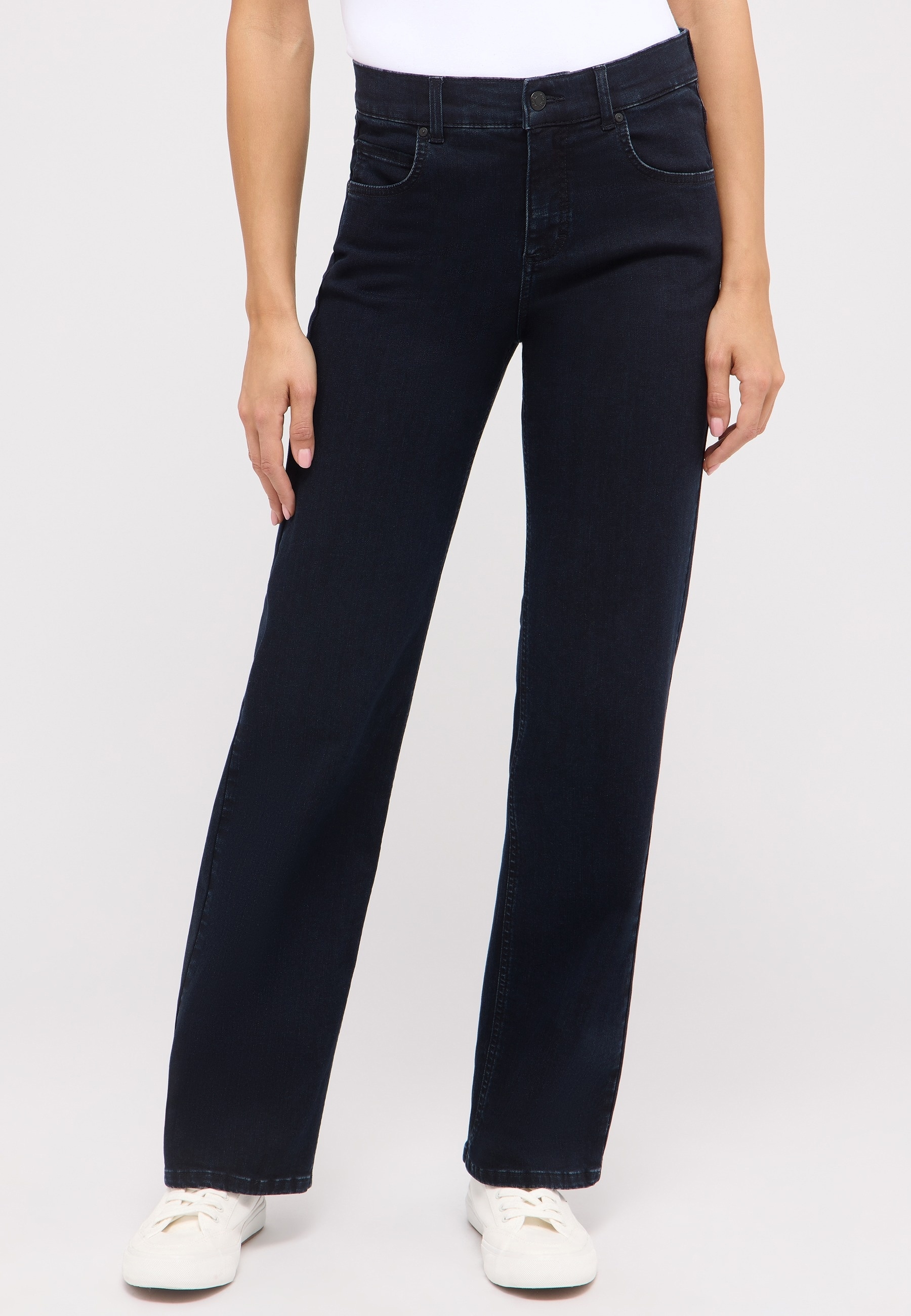 ANGELS Stretch-Jeans "LARA" weite Passform, aus Baumwollmischung, mit Metallreißverschluss