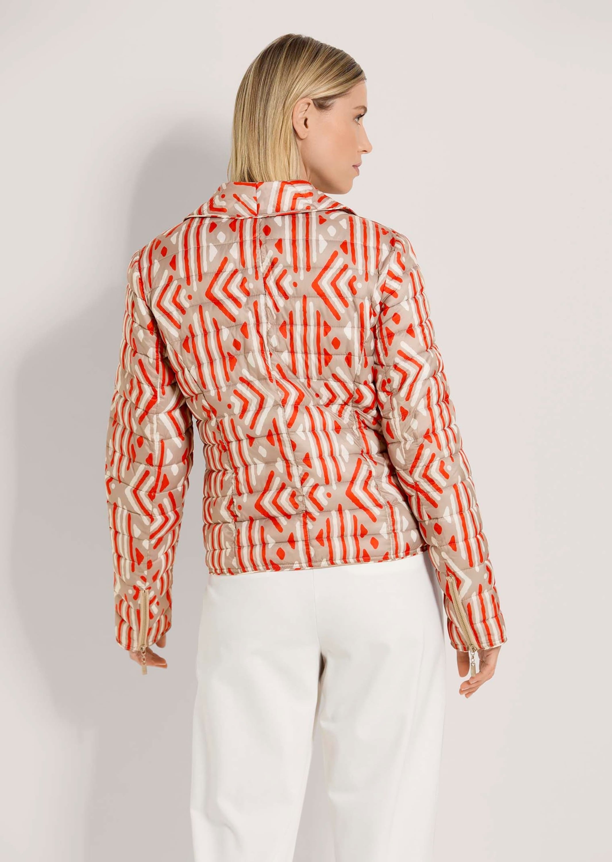 MADELEINE Steppjacke »Steppjacke Kurze Steppjacke mit Unikat-Print«