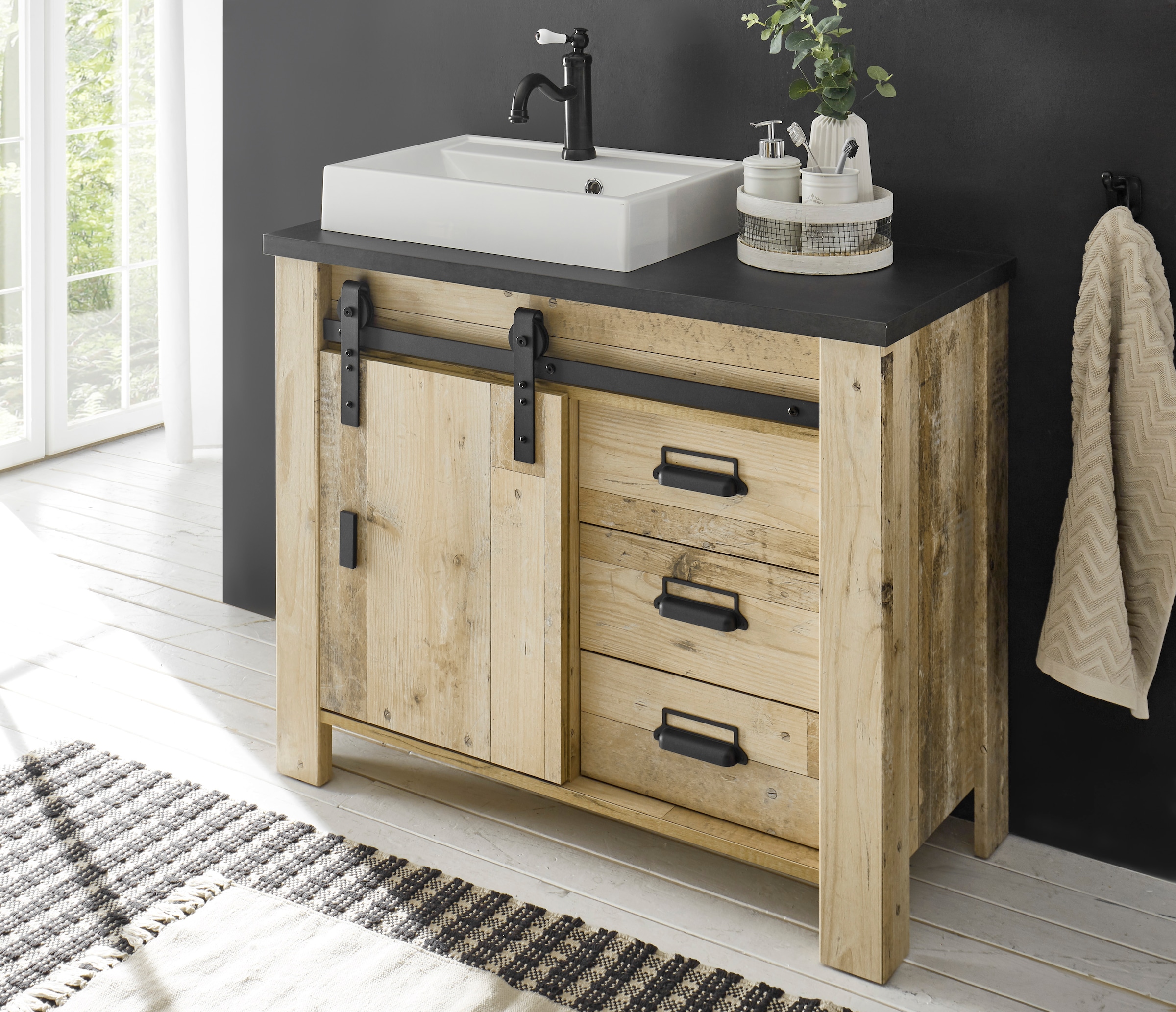 Home affaire Badmöbel-Set »SHERWOOD, Bad im modernen Design, 3-teiliges Badezimmer«, (3 St.), in 2 Farben verfügbar, Scheunentorbeschlag & Apothekergriff aus Metall