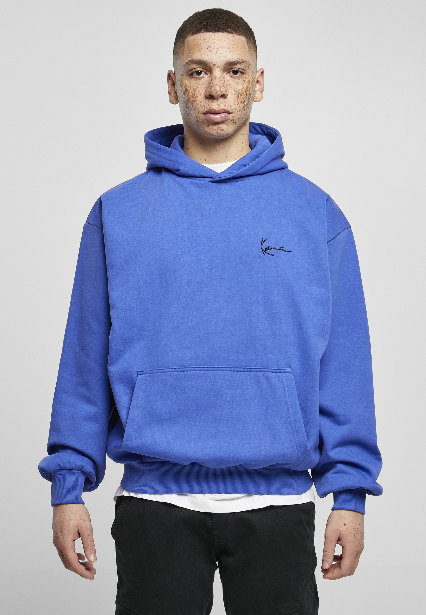 Karl Kani Kapuzenpullover »Karl Kani Herren KM231-046-1KK Chest Signature OS Hoodie blue« 1 Stk.