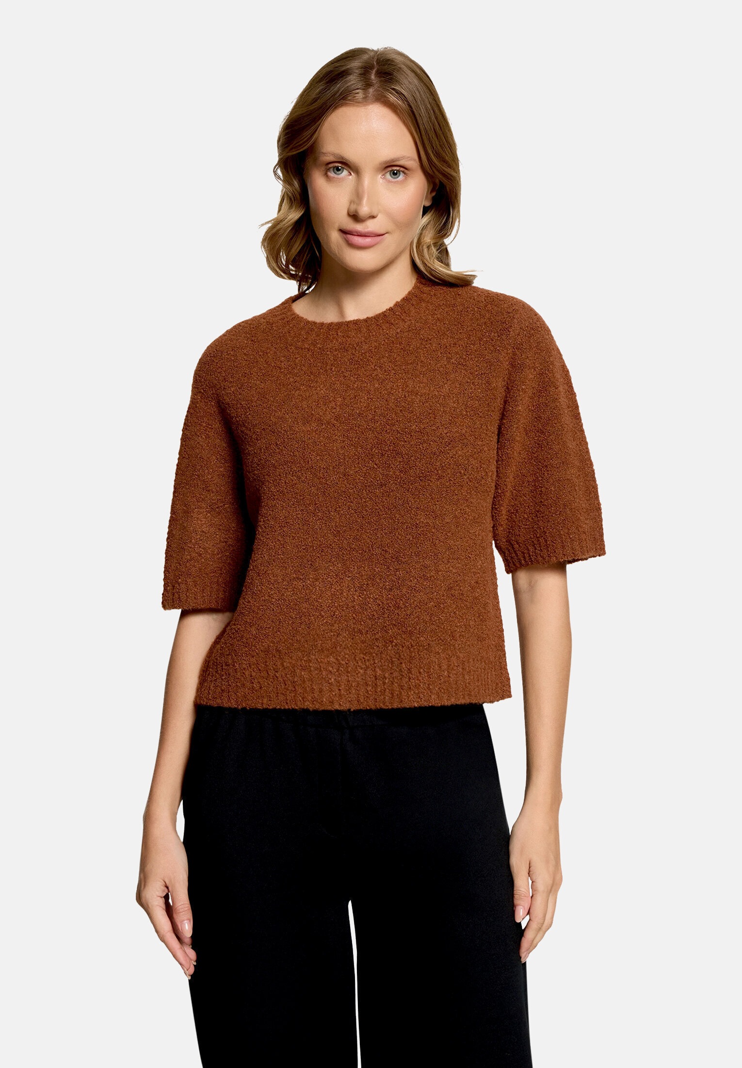 Betty&Co Kurzarmshirt »Damen mit Rundhalsausschnitt« 1