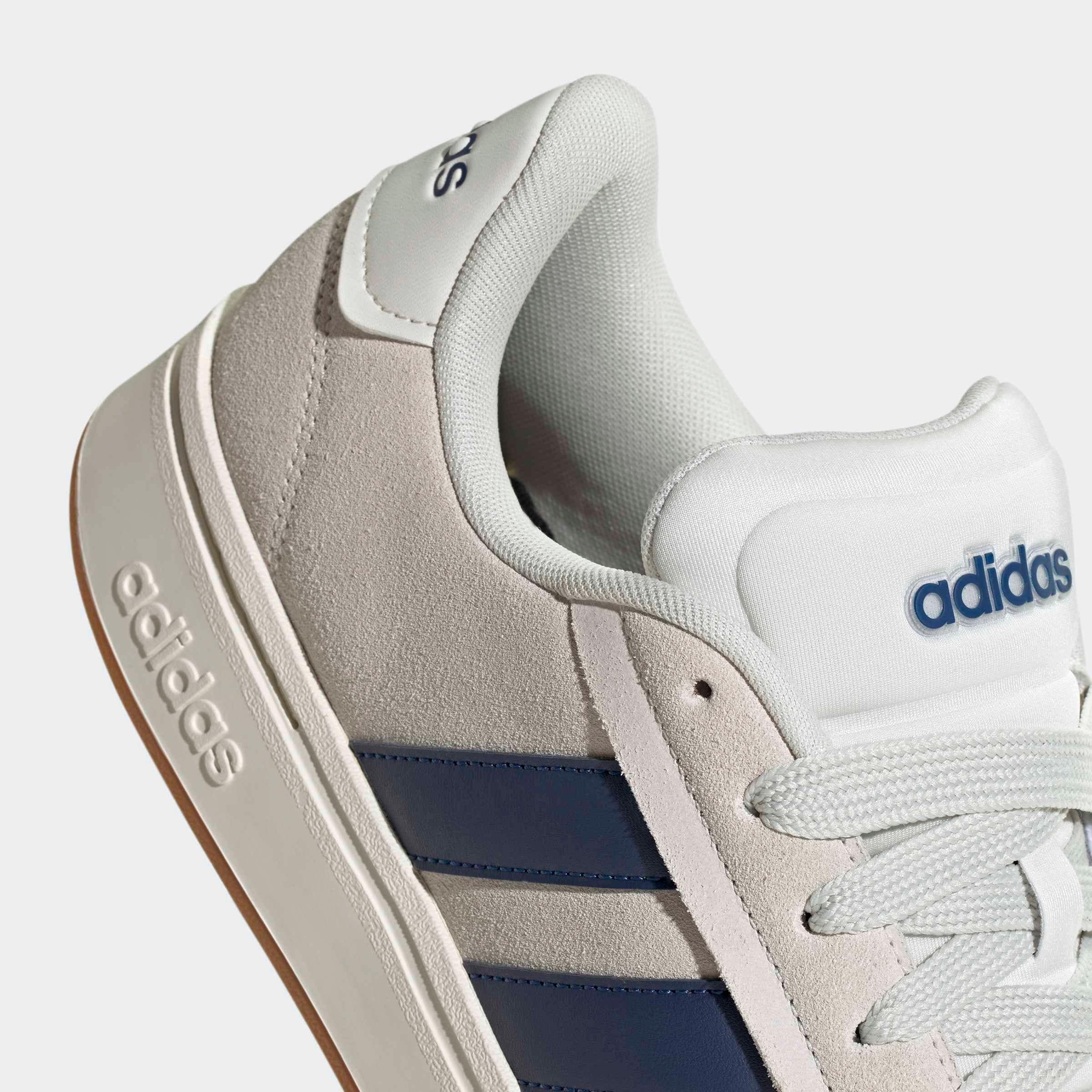 adidas Sportswear Sneaker »GRAND COURT ALPHA«, Design inspiriert vom adidas Campus 00