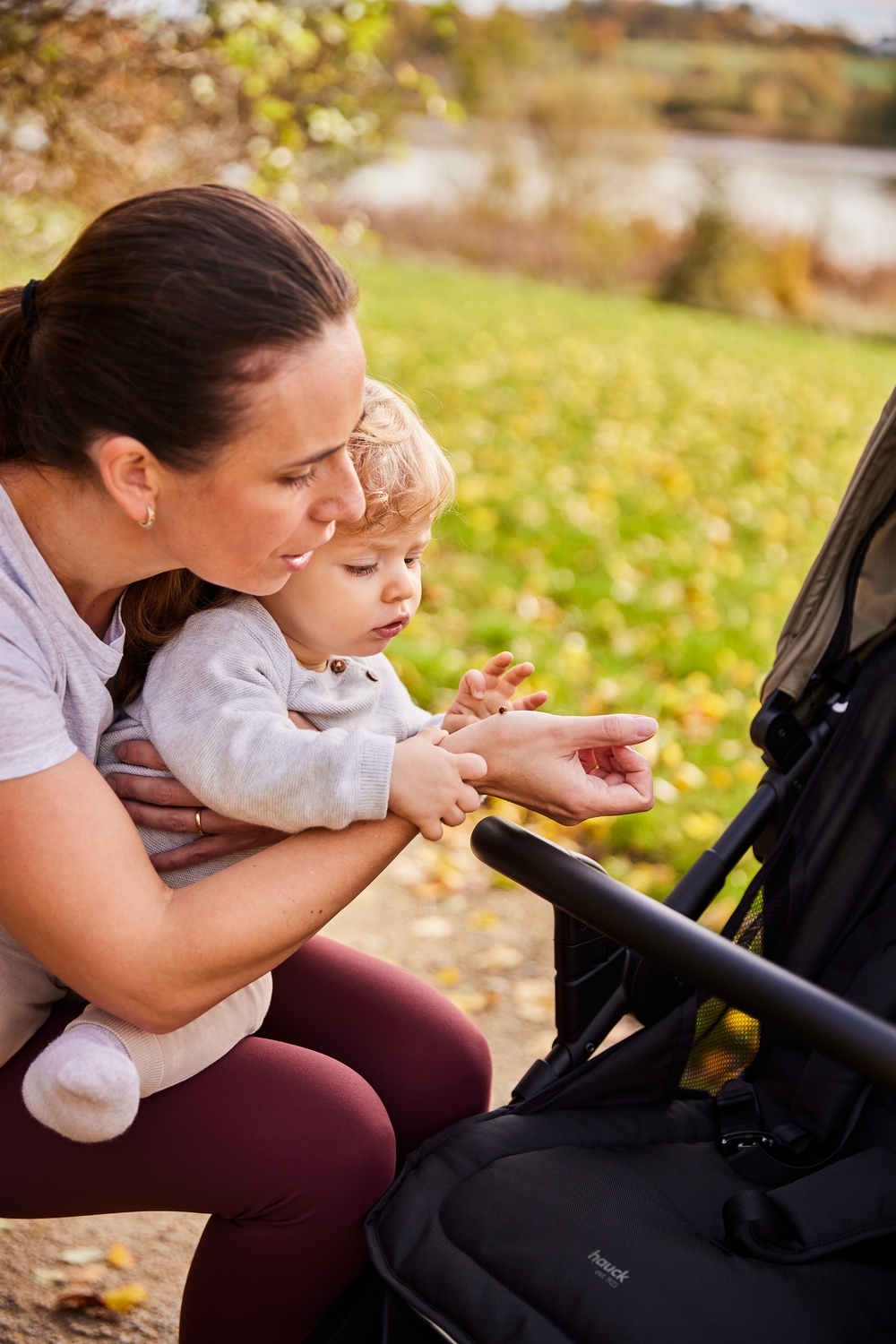 Hauck Dreirad-Kinderwagen »Runner 3, olive«, 22 kg, mit XXL-Lufträdern und Handbremse; bis 22 kg beslastbar