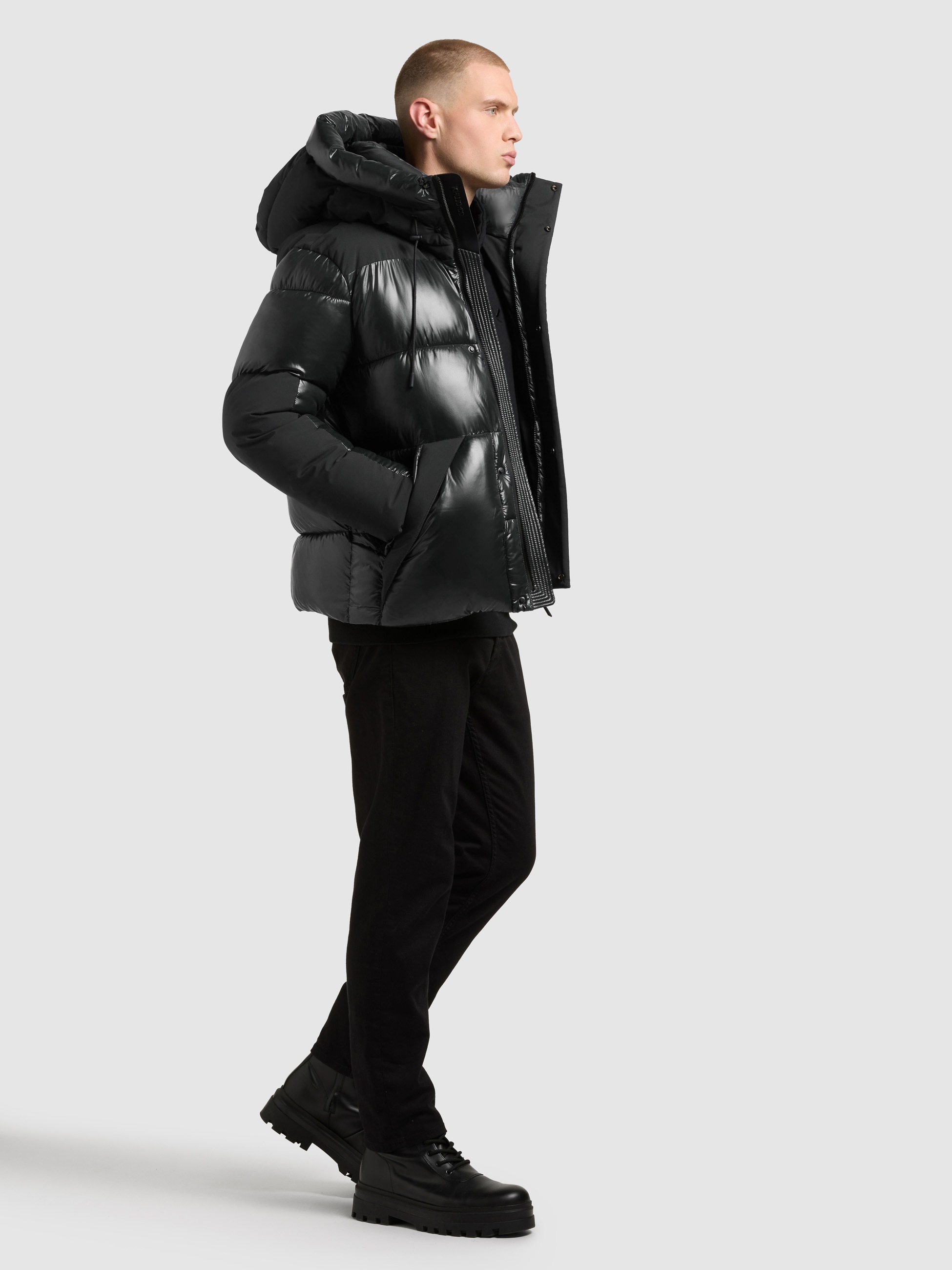 khujo Steppjacke »ALST« mit Kapuze