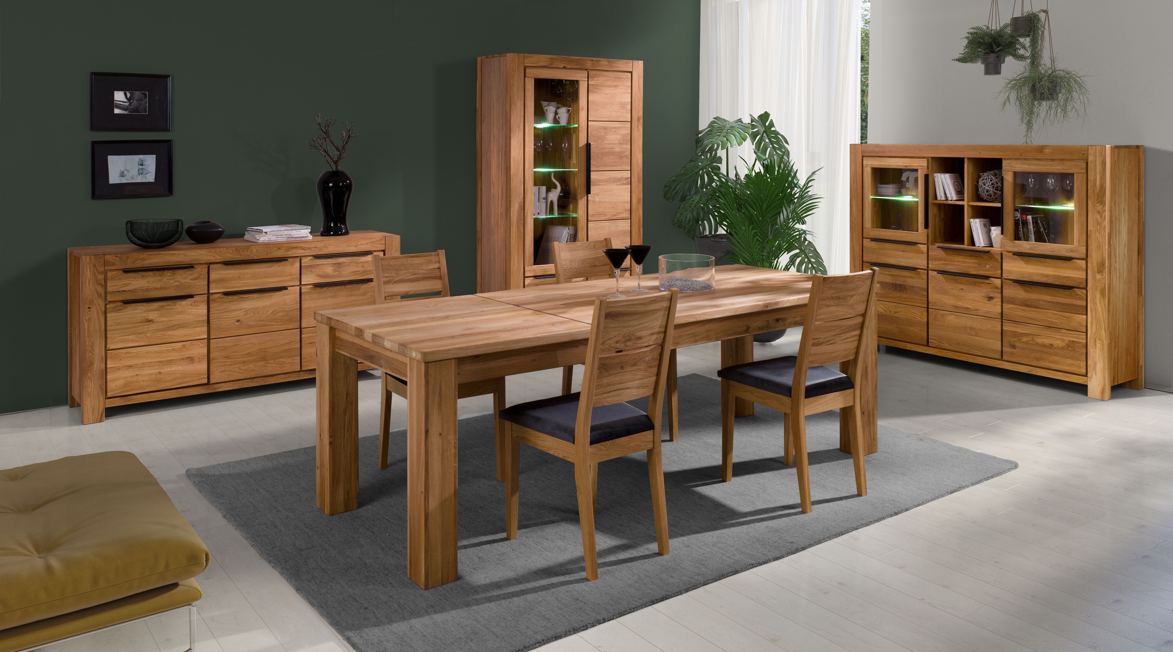 Home affaire Highboard mit stylischen Schwarzen Akzenten, 3 Schubladen, 14 günstig online kaufen