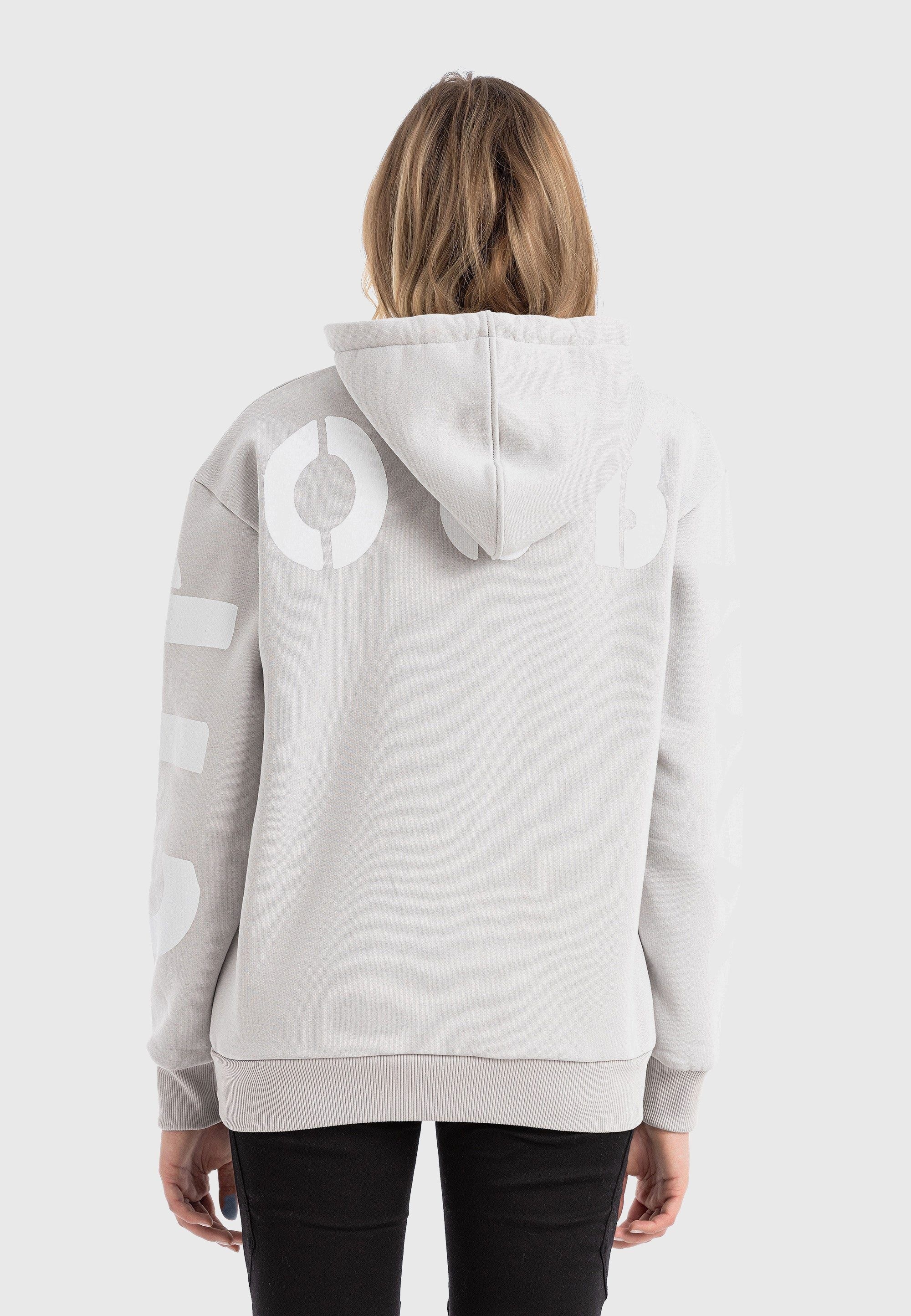 Cipo & Baxx Sweatshirt »HOODIE SWEATSHIRT«, modisches Design mit hohem Tragekomfort