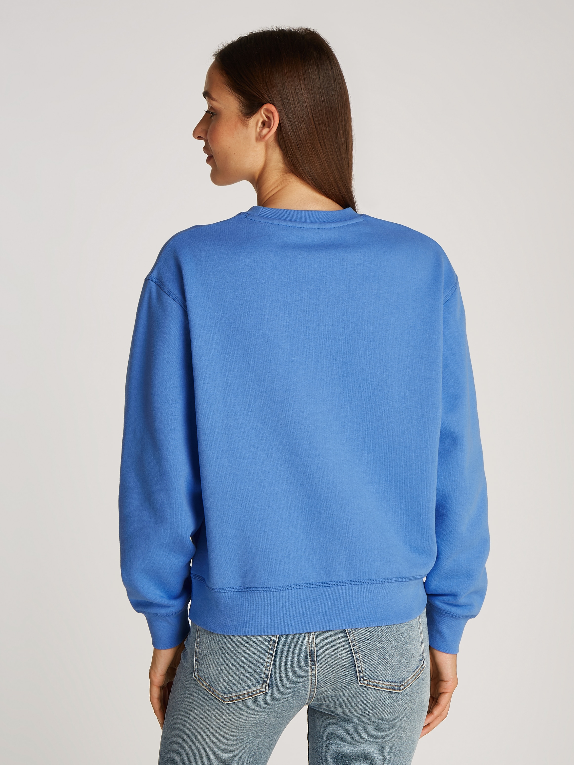 Tommy Hilfiger Sweatshirt »REG FLAG ON CHEST SWTSHRT«, mit Logo-Stickerei