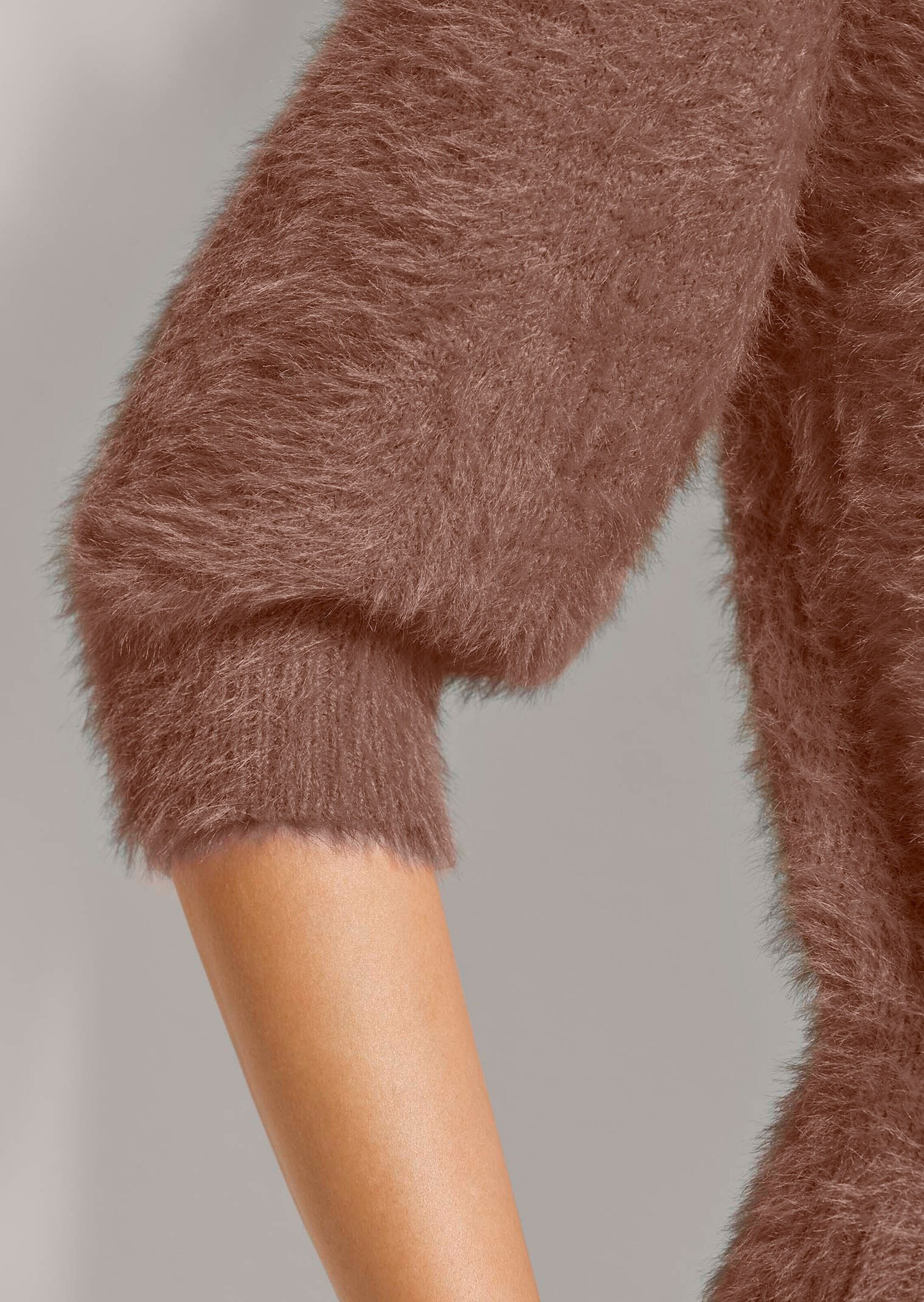 MADELEINE Longpullover »Pullover Weicher Strick mit Ballonärmeln«