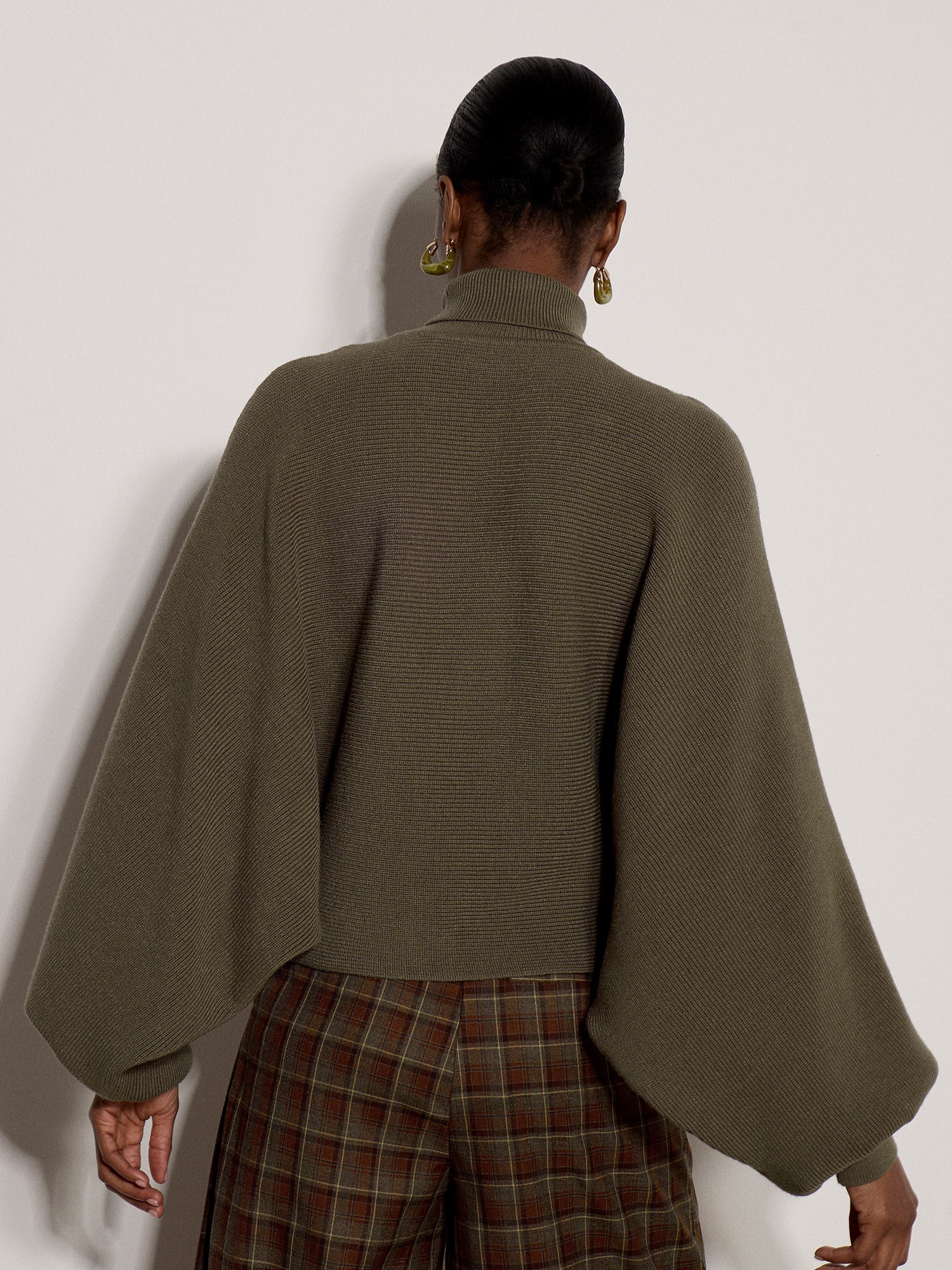Apricot Fledermauspullover »Gestrickter Cape-Pullover mit Fledermausärmeln« mit Rollkragen