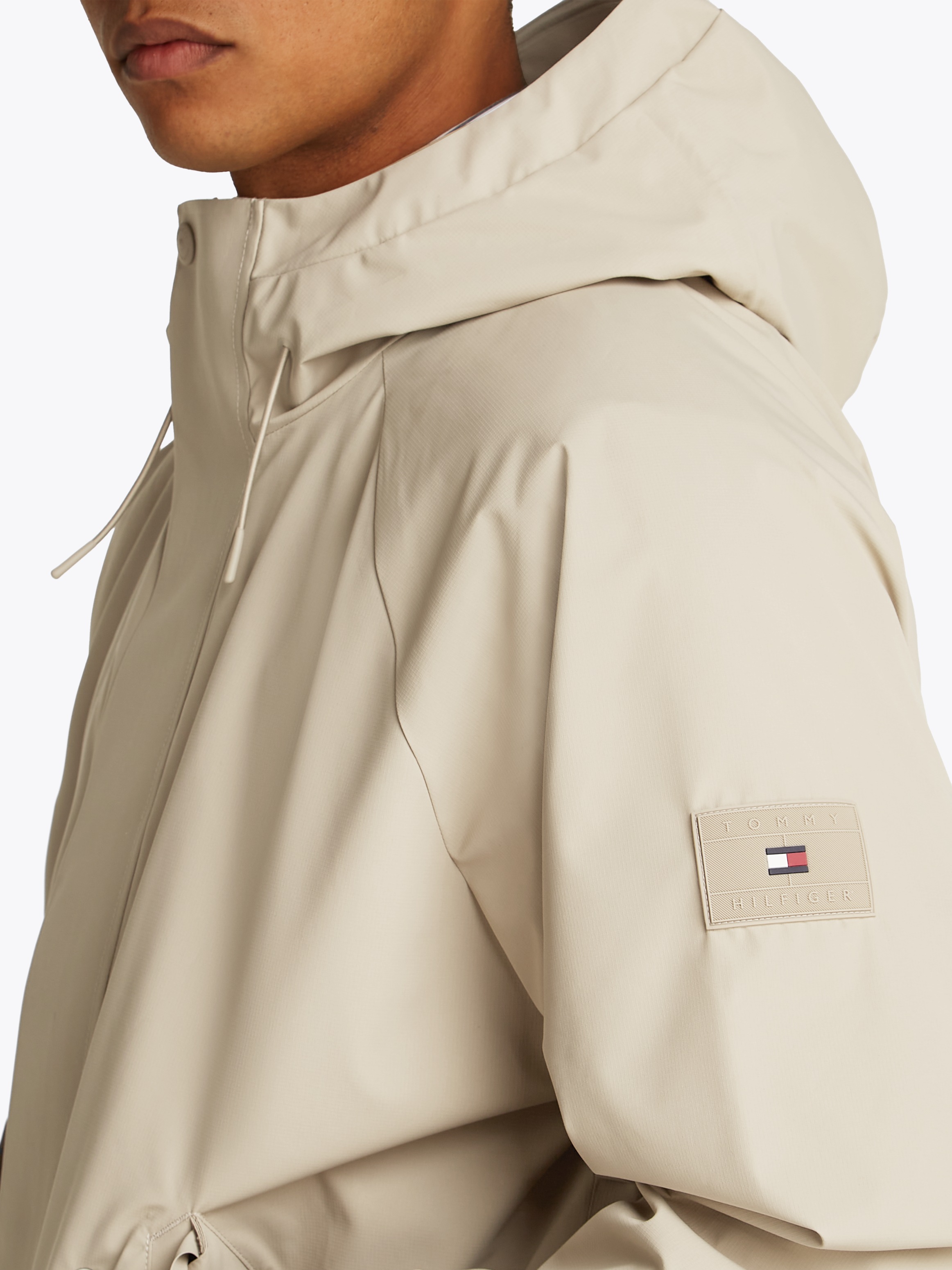 Tommy Hilfiger Kurzjacke "TECH HOODED JKT", mit Kapuze günstig online kaufen