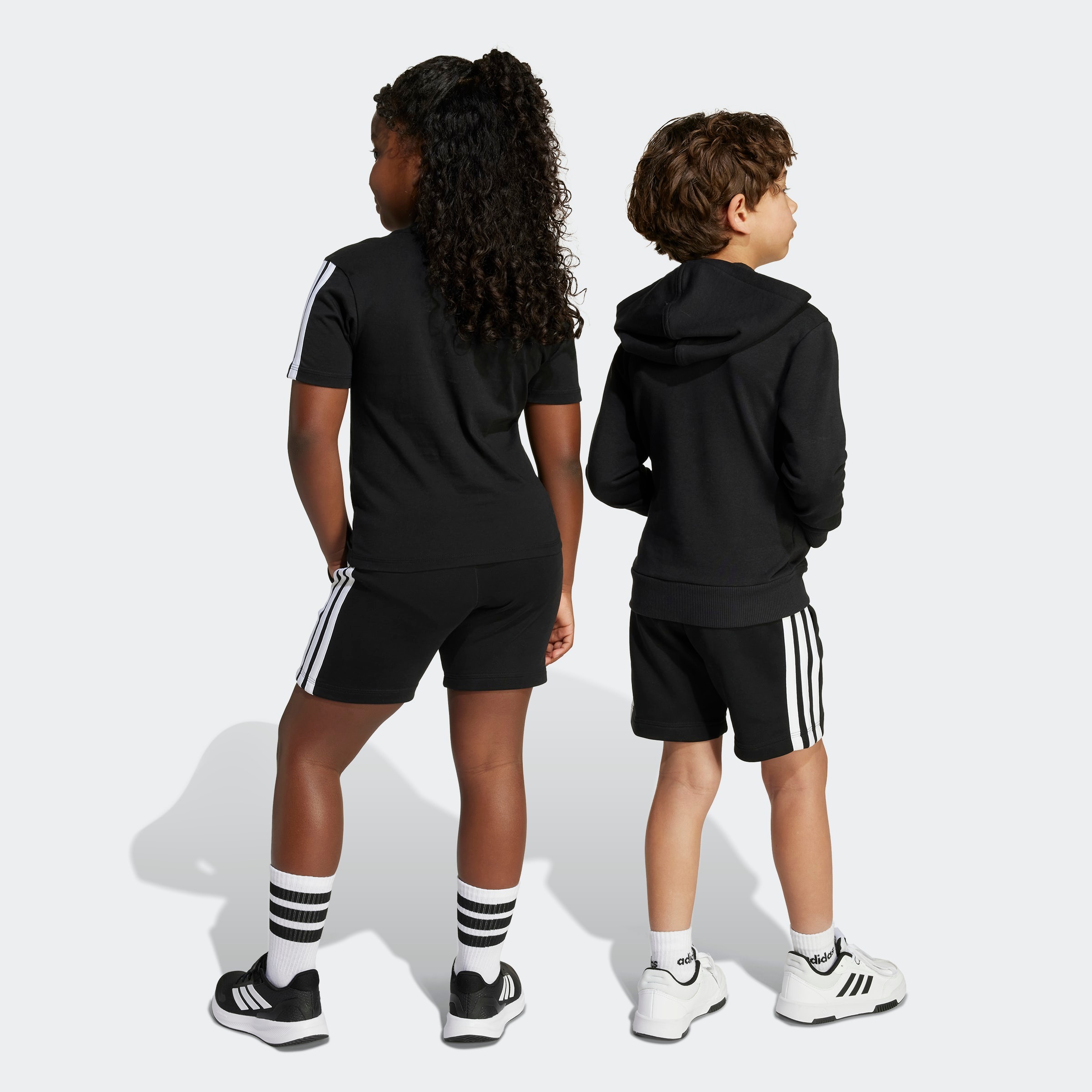 adidas Sportswear Shorts »LK 3S FT SH 220«  für Kinder, mit sportlichen 3-Streifen, aus Baumwolle und Polyester