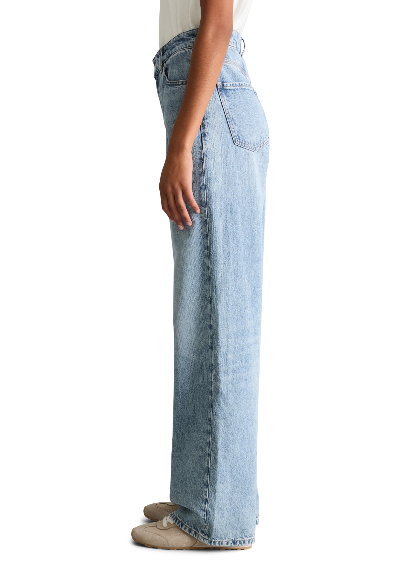 Marc O'Polo DENIM Weite Jeans »aus leichter Bio-Baumwoll-Qualität«