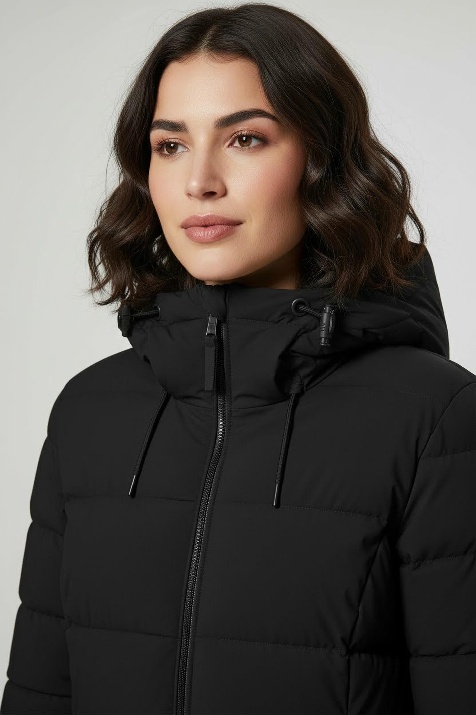 Killtec Wintermantel »KOW 56 WMN QLTD CT« sportlicher Stil, mit weicher Fütterung, mit regulierbarer Kapuze