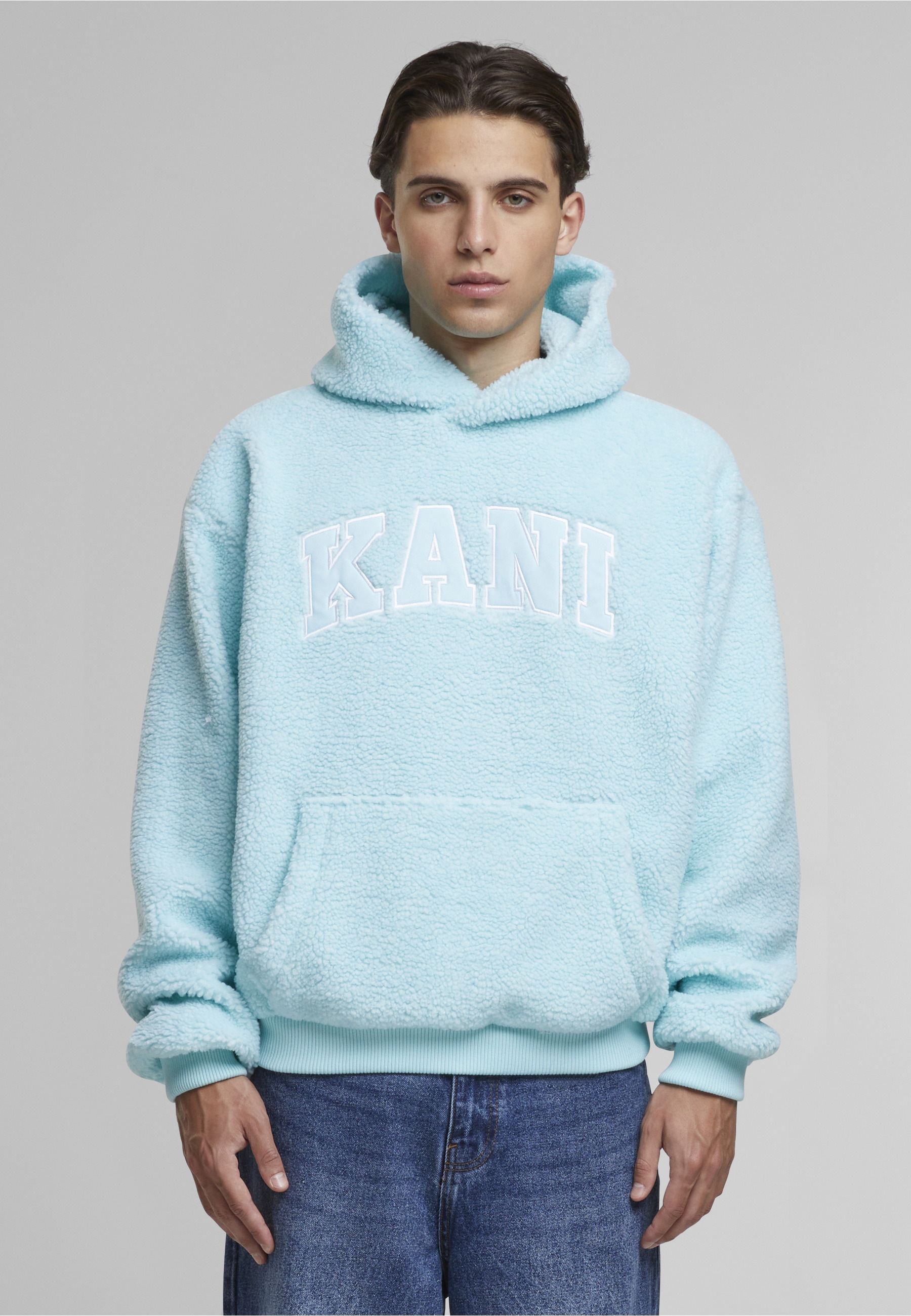 Karl Kani Kapuzenpullover »Karl Kani Karl Kani Serif Teddy Hoodie« 1 Stk.