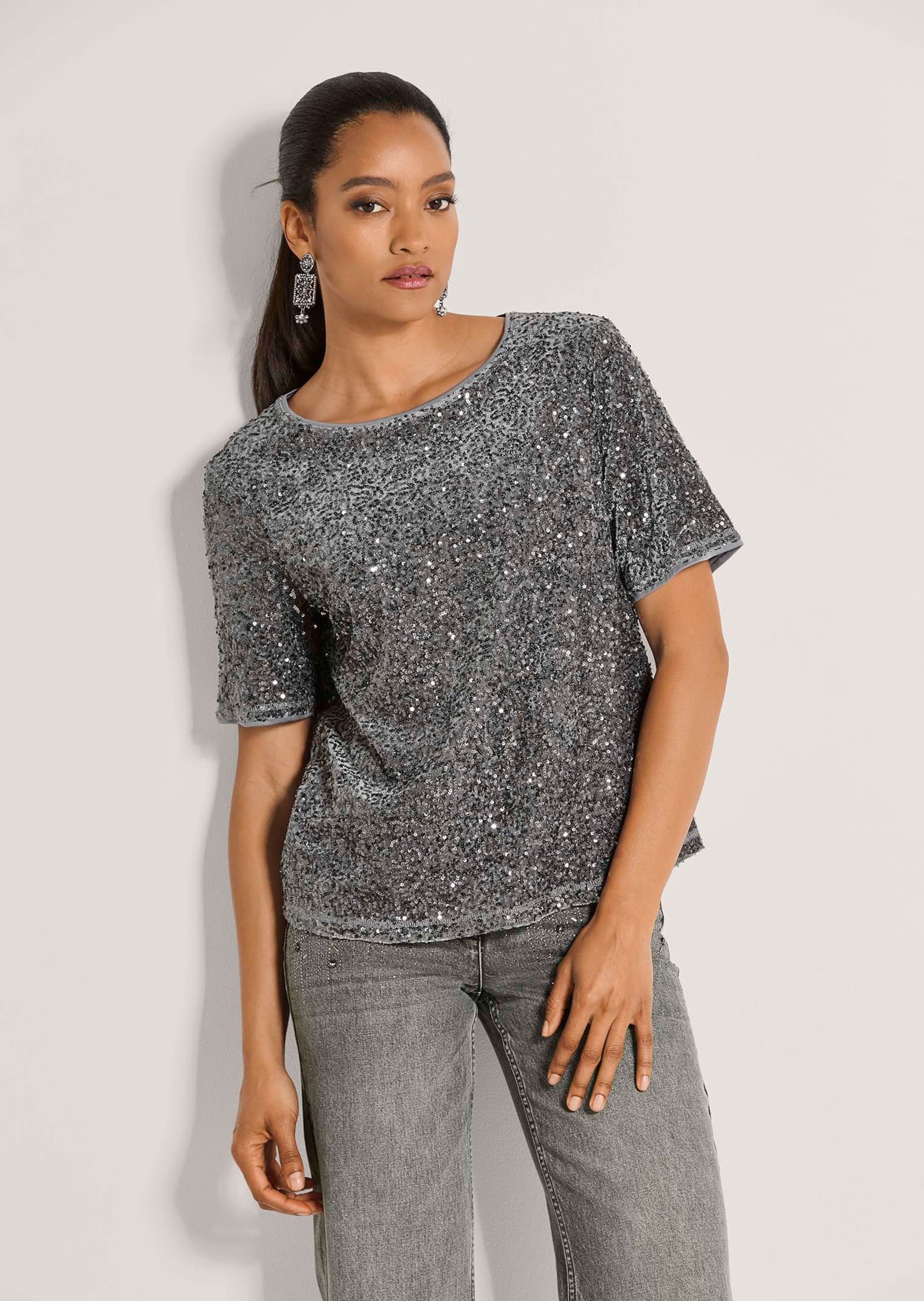 MADELEINE Kurzarmshirt »Shirt Paillettenshirt mit Halbarm«