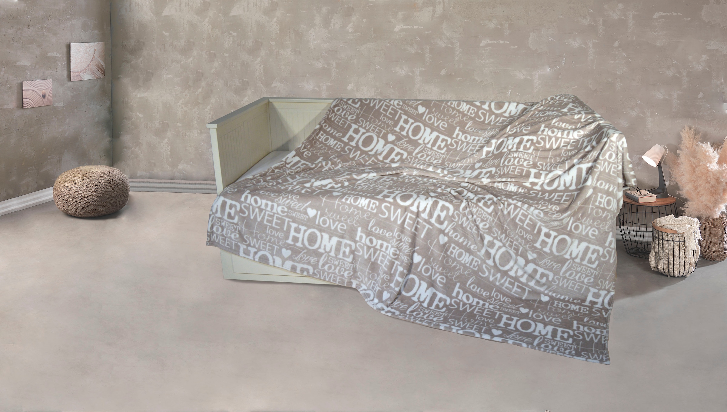 KiNZLER Wohndecke "Mikrofaser XXL "Home"" Kuscheldecke, mit Schriftzug "hom günstig online kaufen