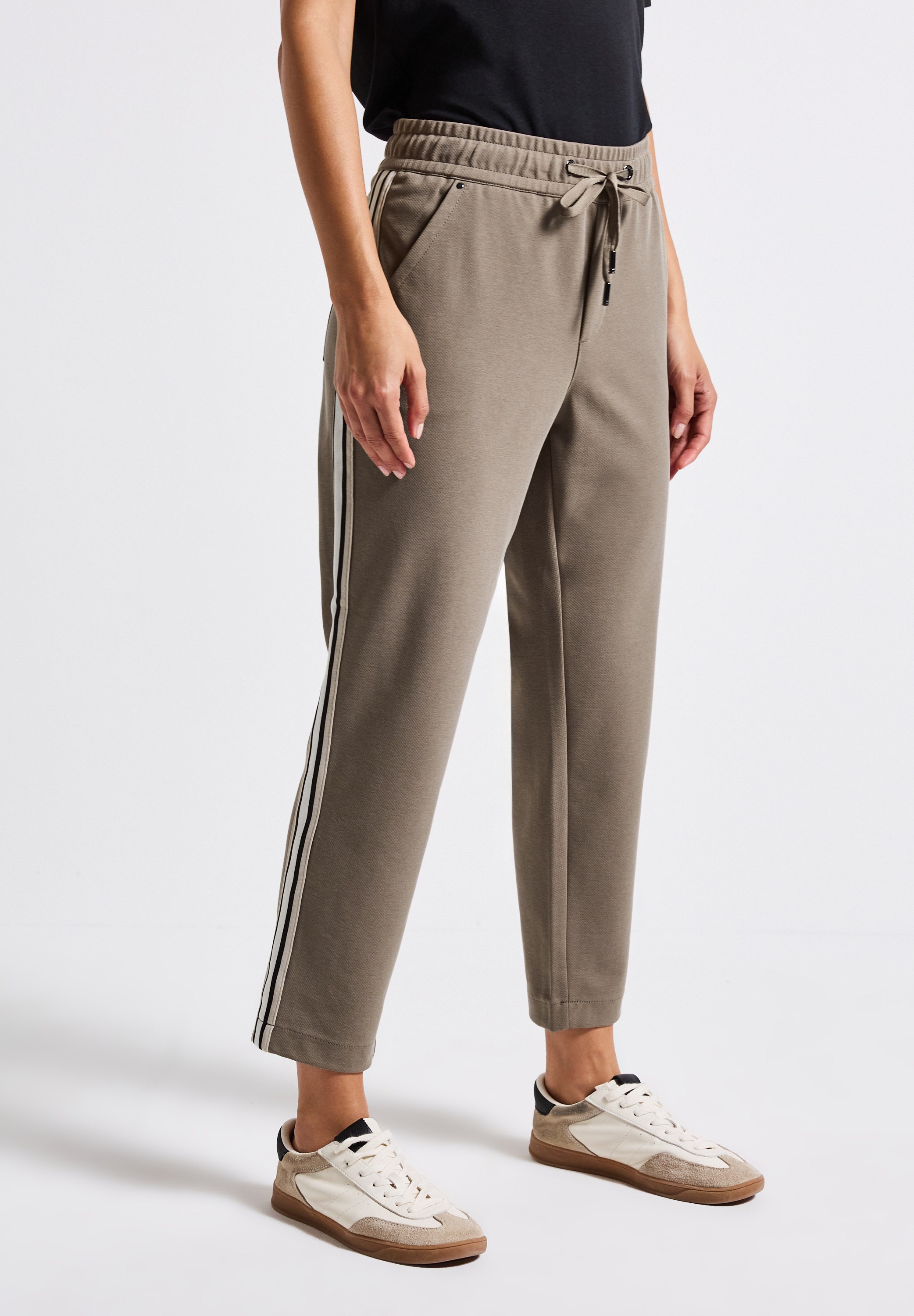 STREET ONE Jogger Pants, Middle Waist günstig online kaufen