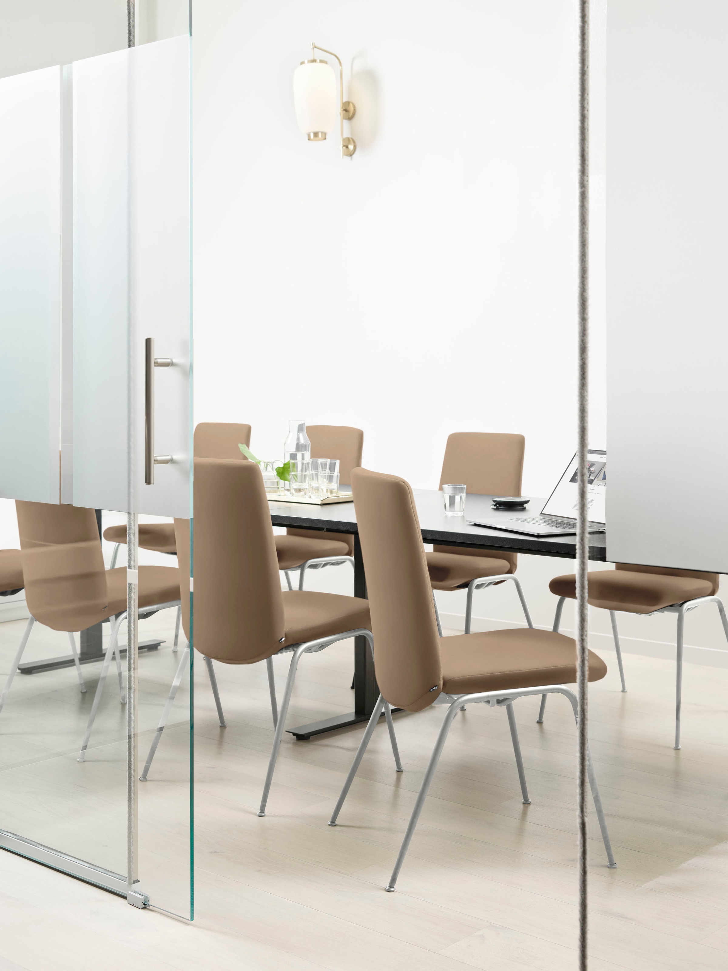 Stressless® Polsterstuhl »Laurel«, Leder PALOMA, Low Back, Größe L, mit Beinen aus Stahl in Chrom matt