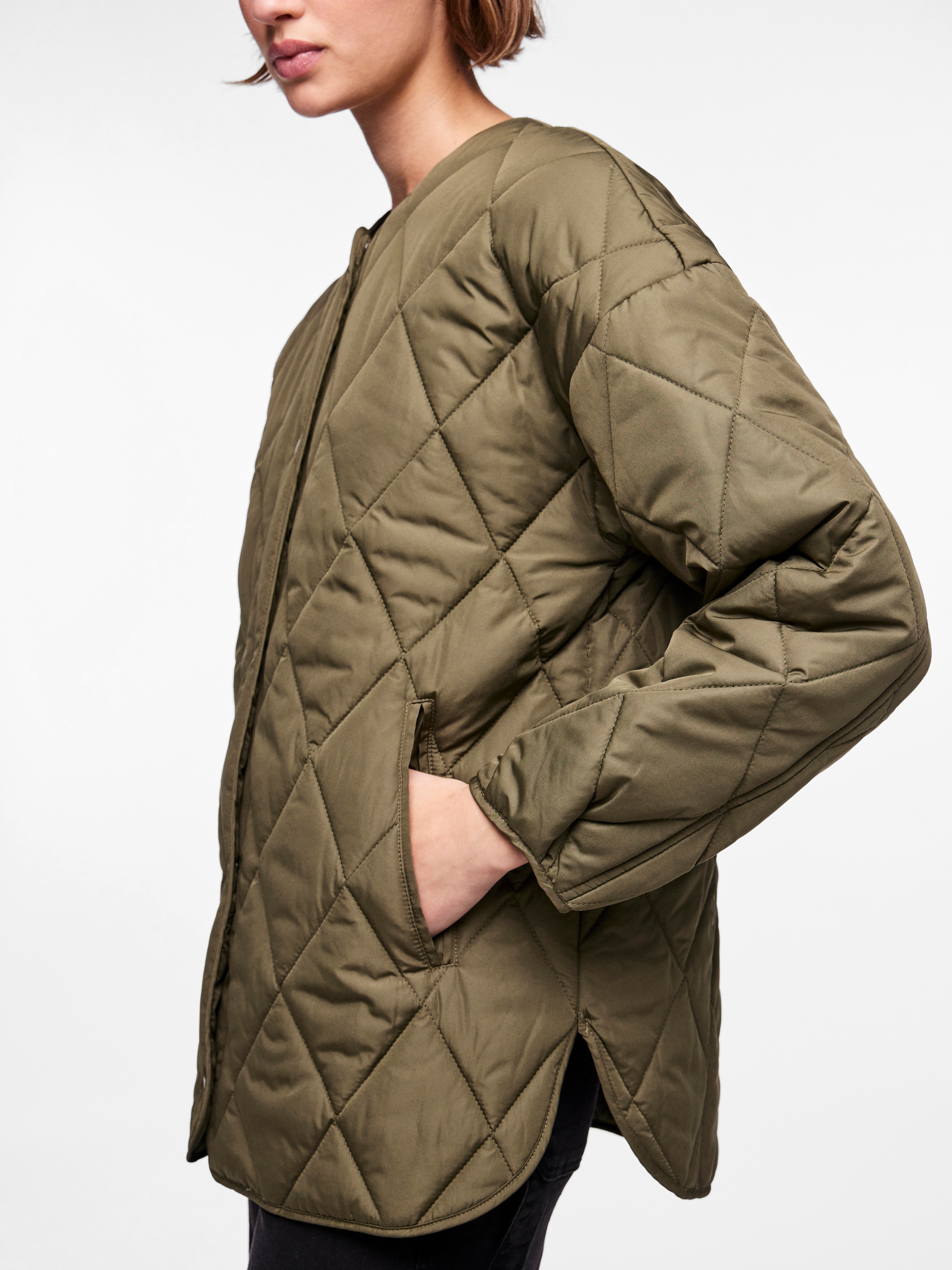 pieces Steppjacke »PCSTELLA QUILTED JACKET NOOS BC« mit gestepptem Rautenmuster
