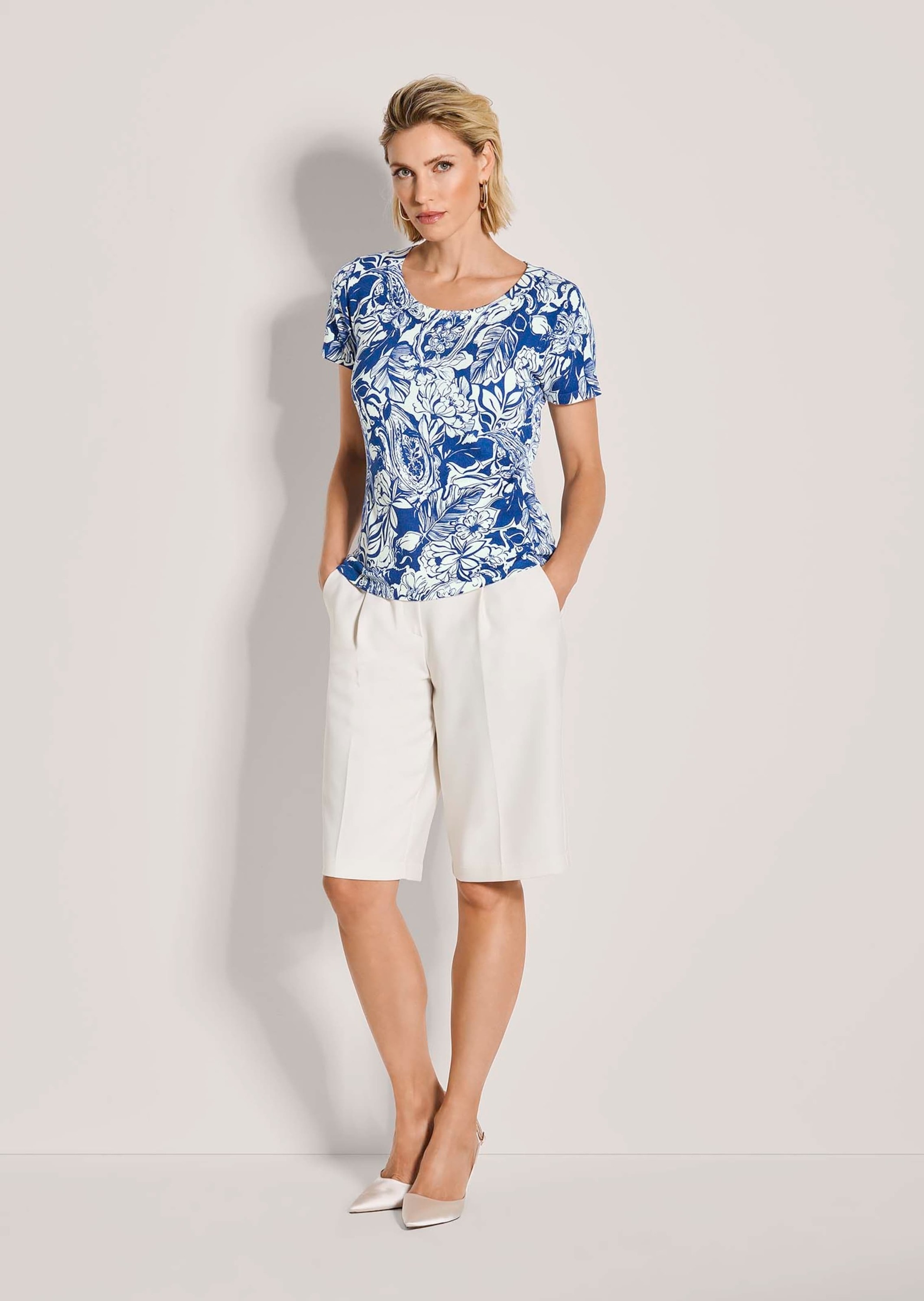 MADELEINE Longpullover "Feinstrickpullover Viskoseshirt mit floralem Muster günstig online kaufen