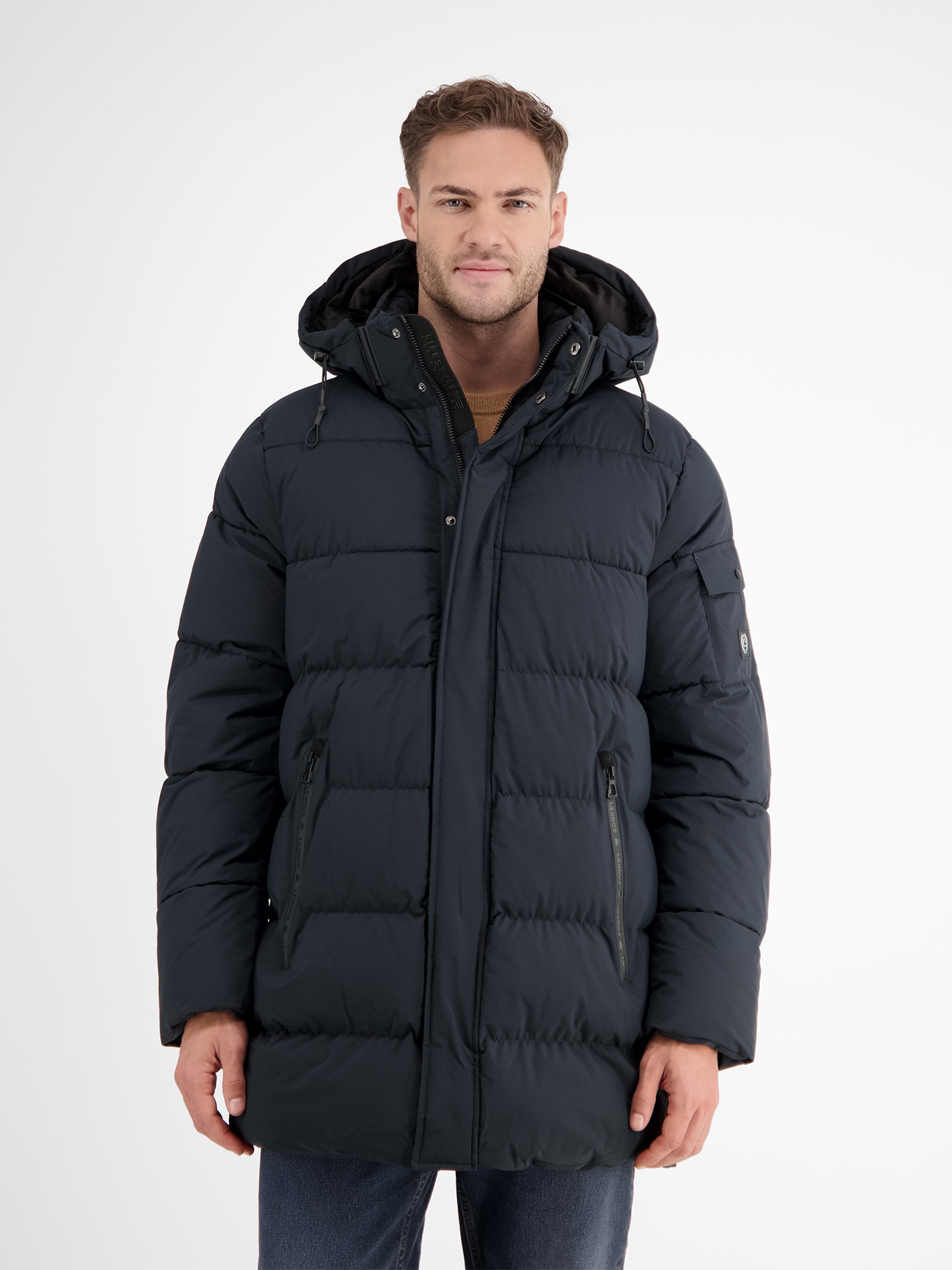 LERROS Steppjacke »LERROS Warm gefütterte Steppjacke mit abnehmbarer Kapuze«, mit Kapuze, Wasser- und windabweisend, atmungsaktiv