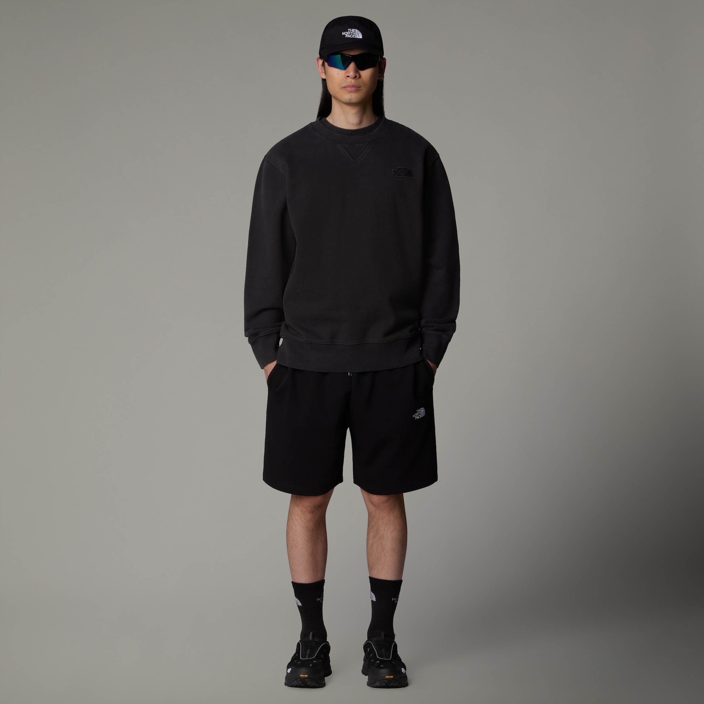 The North Face Sweatshorts »Essential relaxte Shorts für Herren«, (1 tlg.)