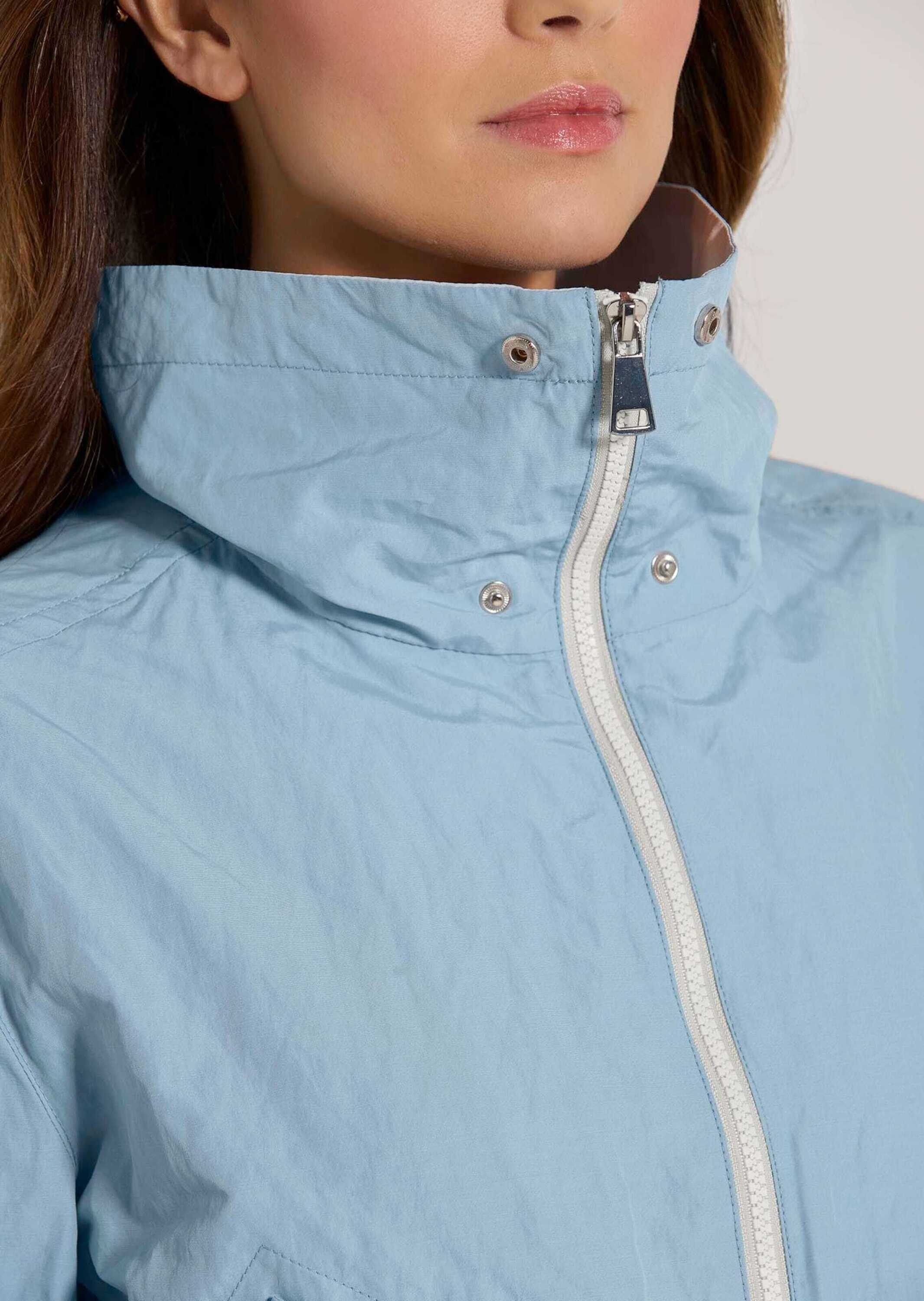 MADELEINE Kurzjacke »Jacke Leichte Outdoor-Jacke mit Reißverschluss«