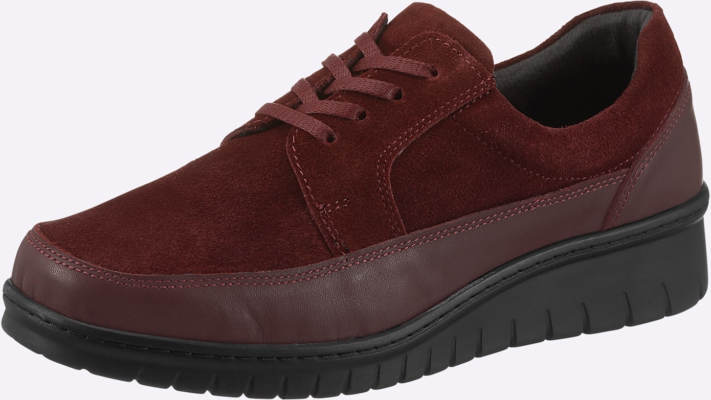 Casual Looks Schnürschuh