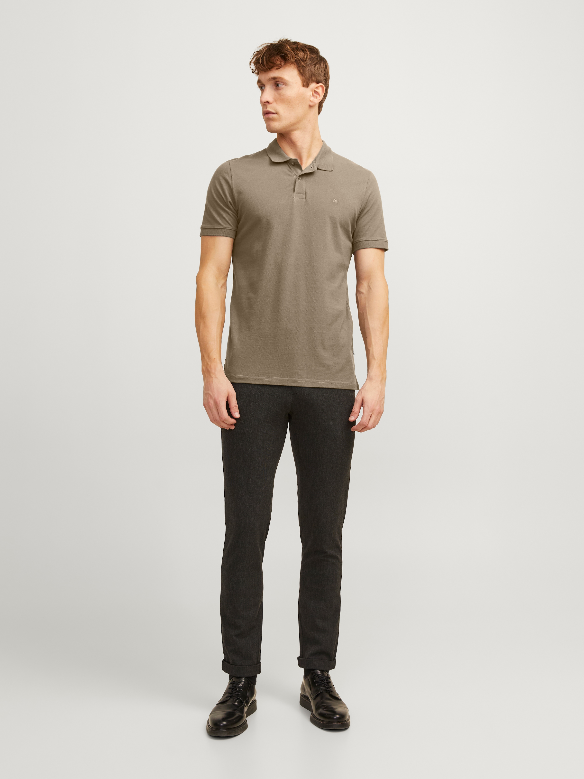 Jack & Jones Poloshirt »JJEBASIC POLO SS NOOS«, mit Logo Stickerei