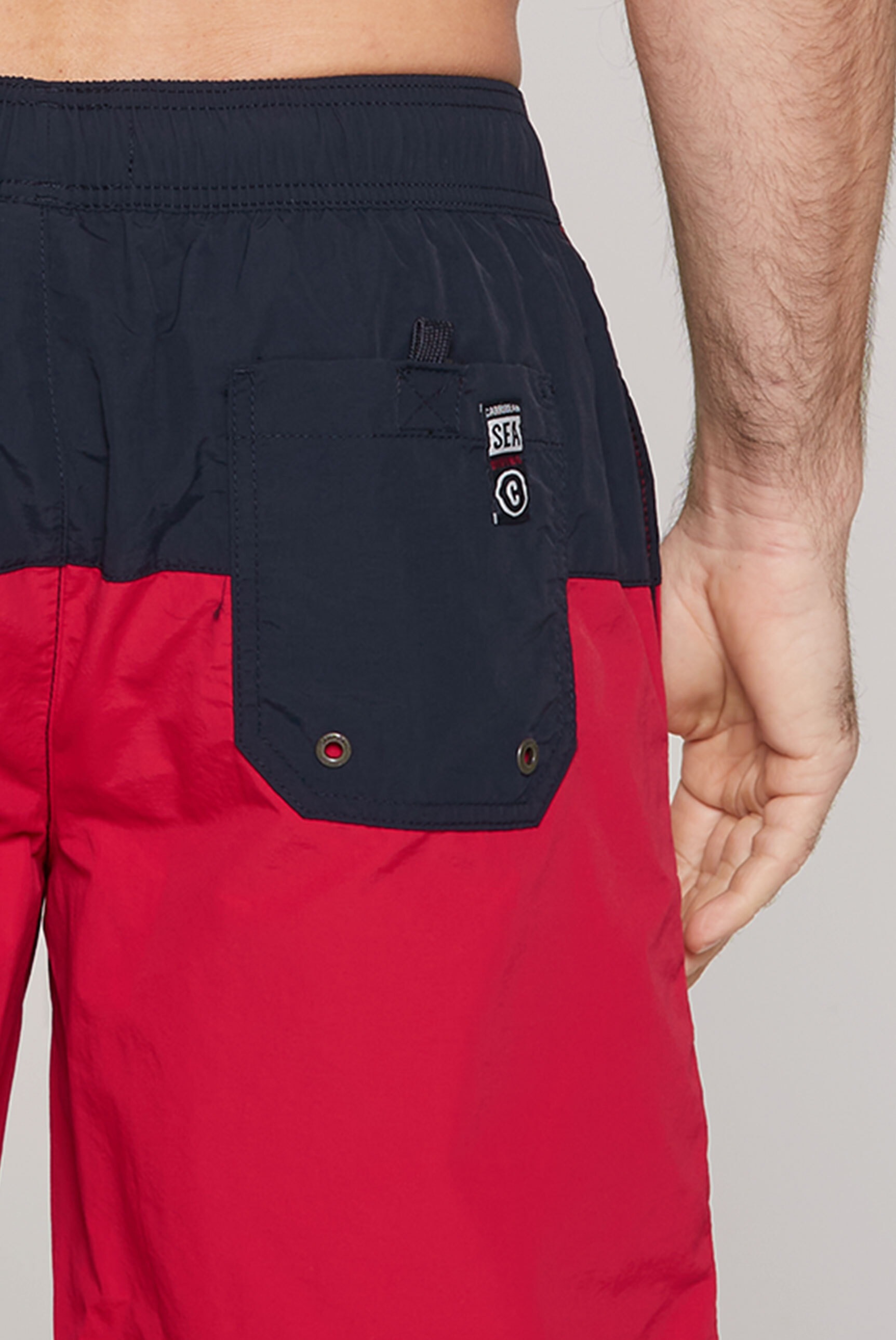 CAMP DAVID Badeshorts, mit Einschubtaschen & einer Gesäßtasche