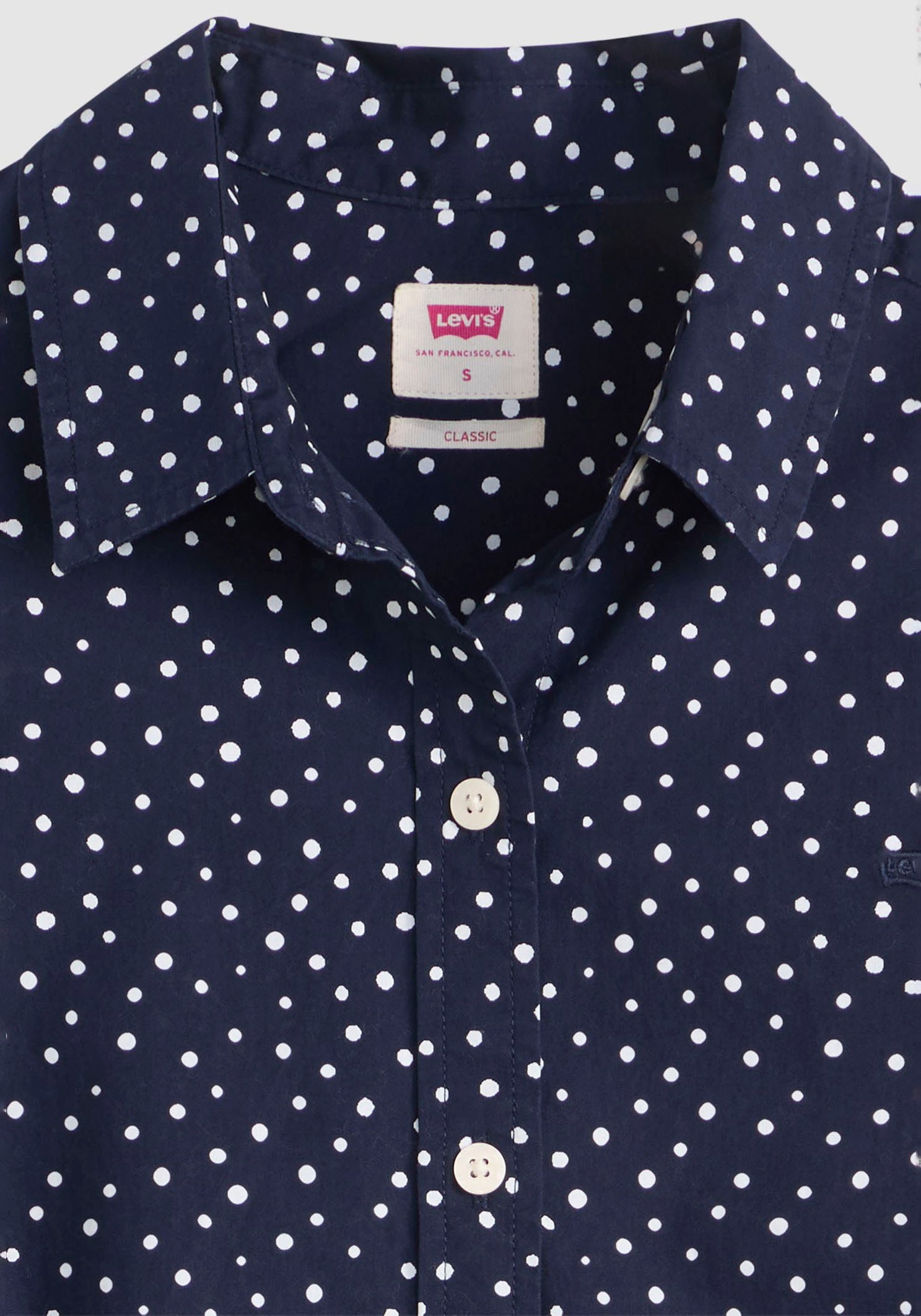 Levi's® Hemdbluse »The Classic« Kleine Logo-Stickerei auf der Brust