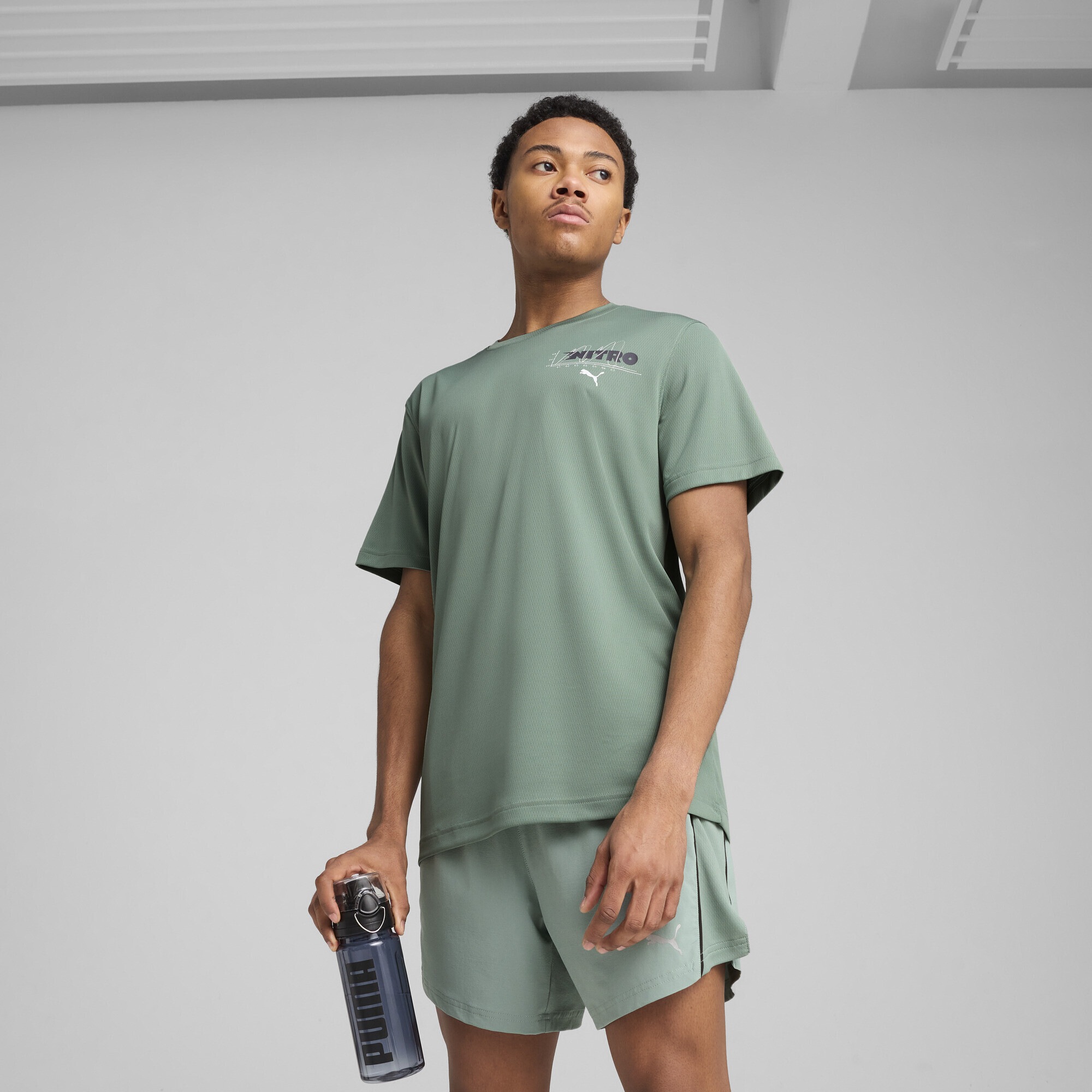 PUMA Laufshirt »NITRO™ Lauf-T-Shirt mit Grafik Herren«