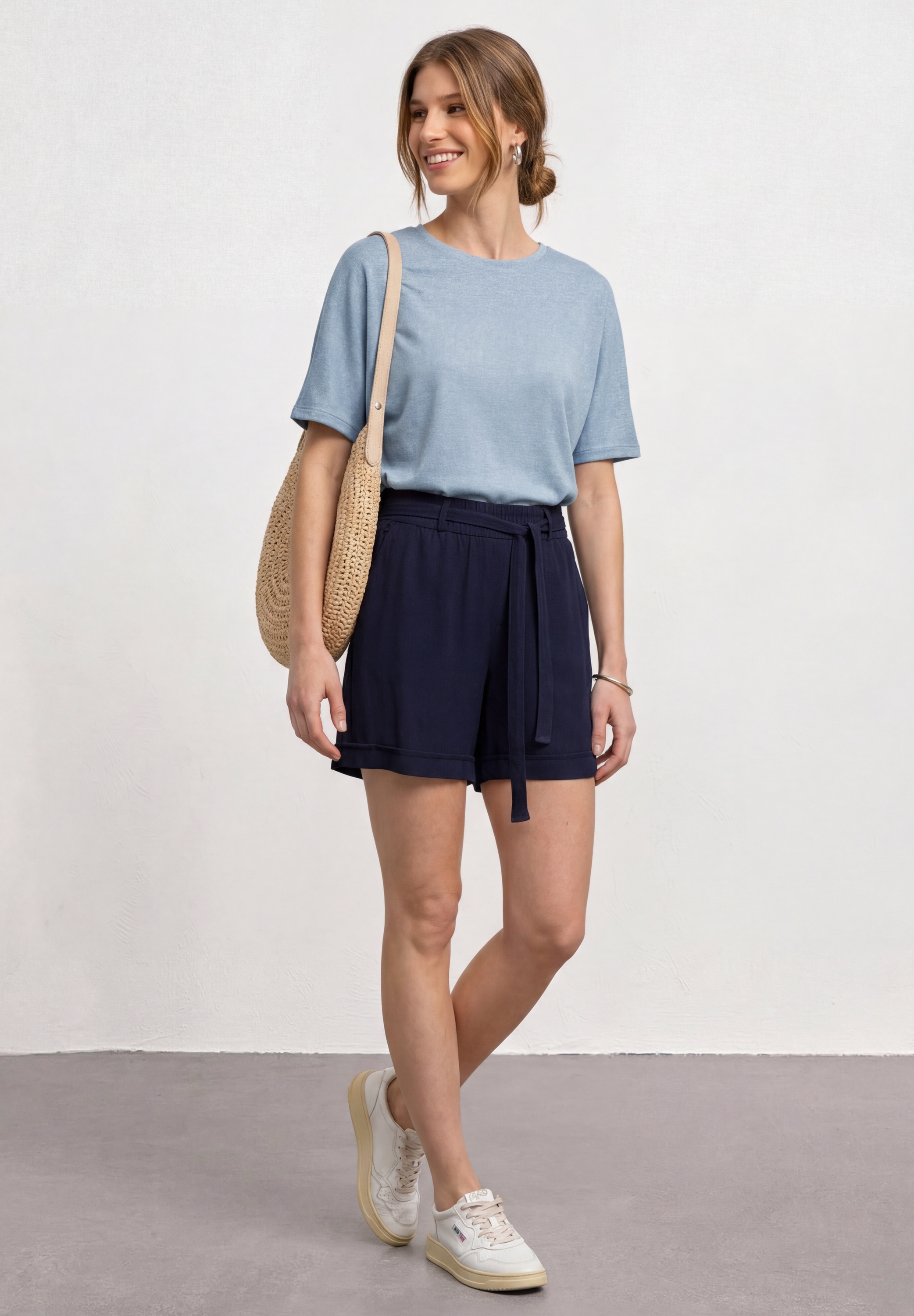 STREET ONE Kurzarmshirt Sommershirt mit Rundhals und Glitzerdetails