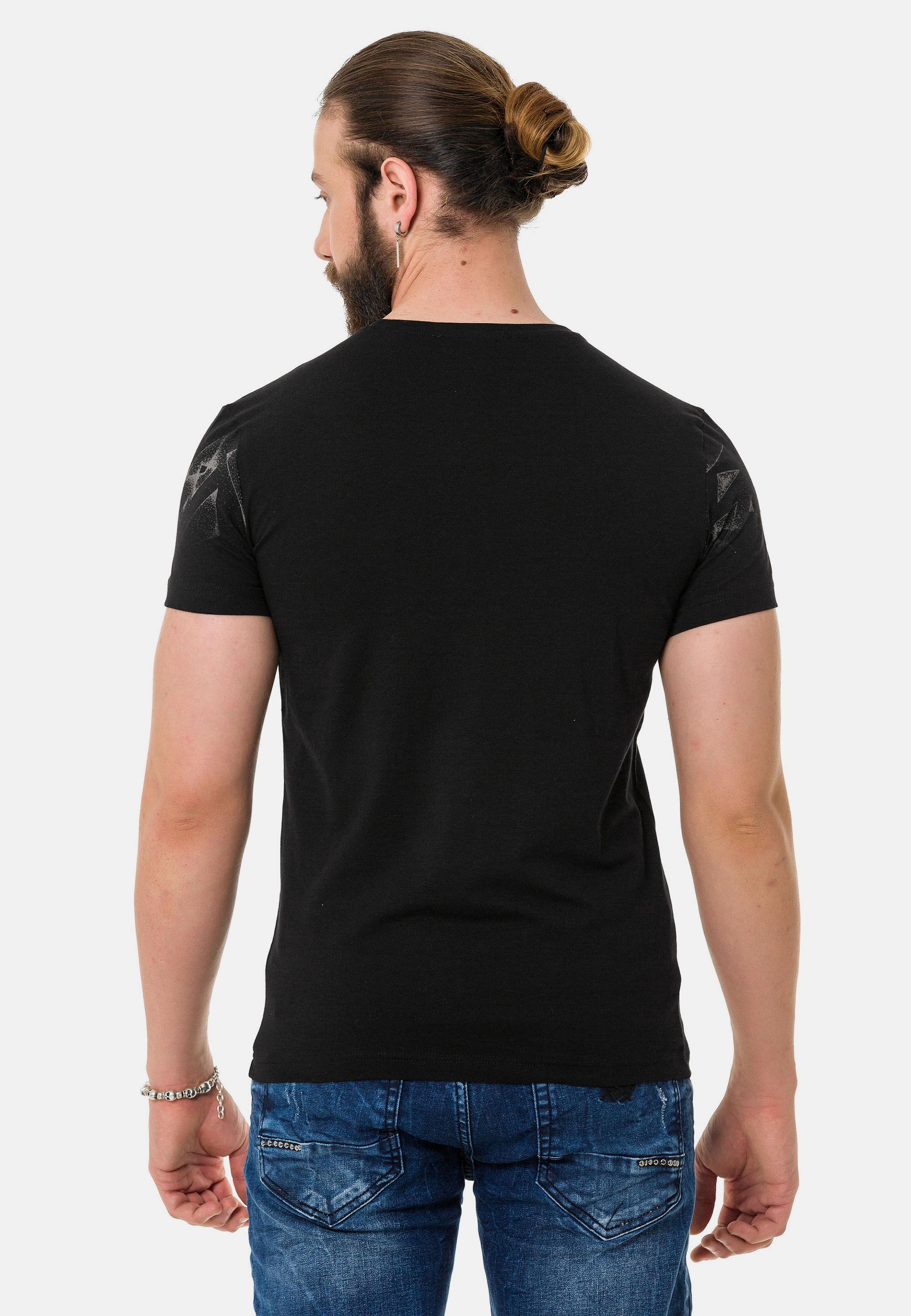 Cipo & Baxx T-Shirt »T-Shirt«, mit Rundhalsausschnitt